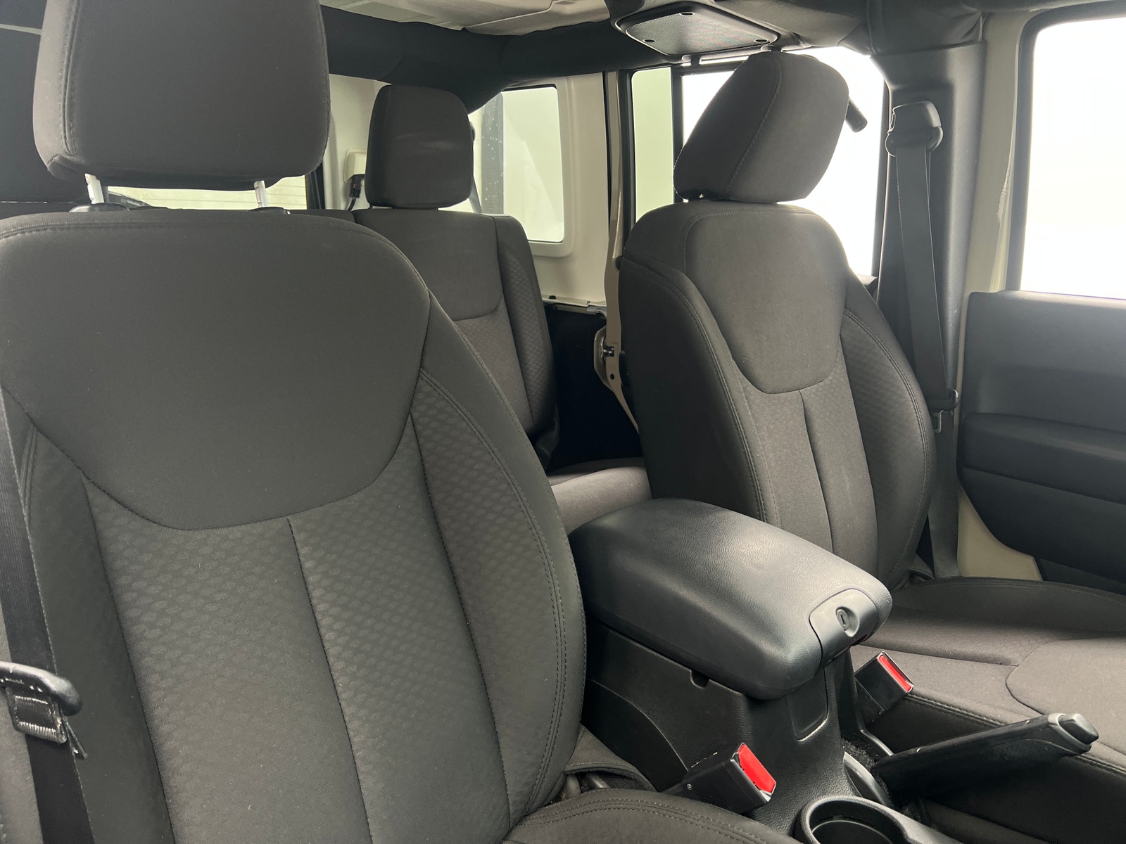 Thumbnail: 2017 Jeep Wrangler - 2