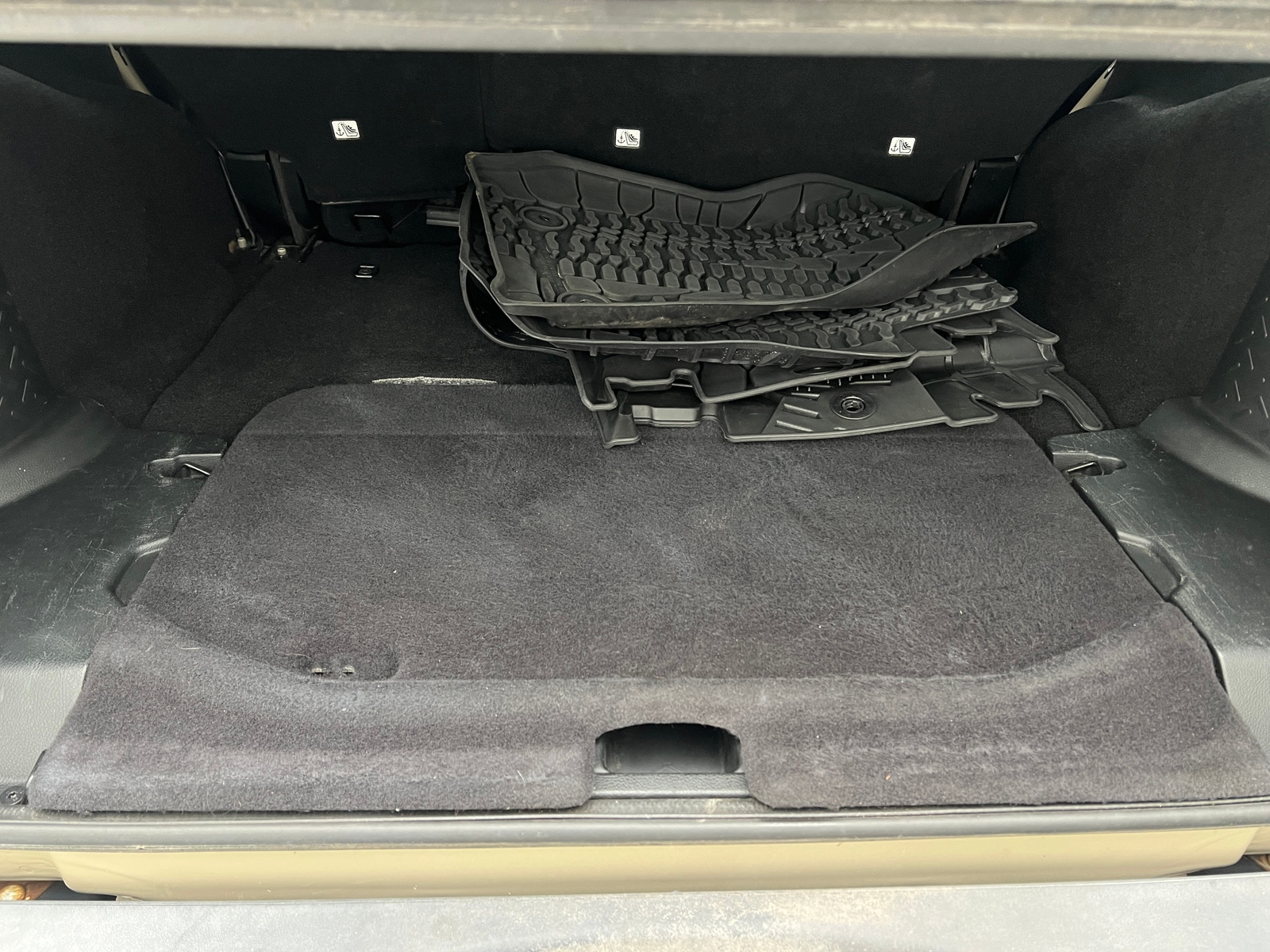 Thumbnail: 2017 Jeep Wrangler - 7