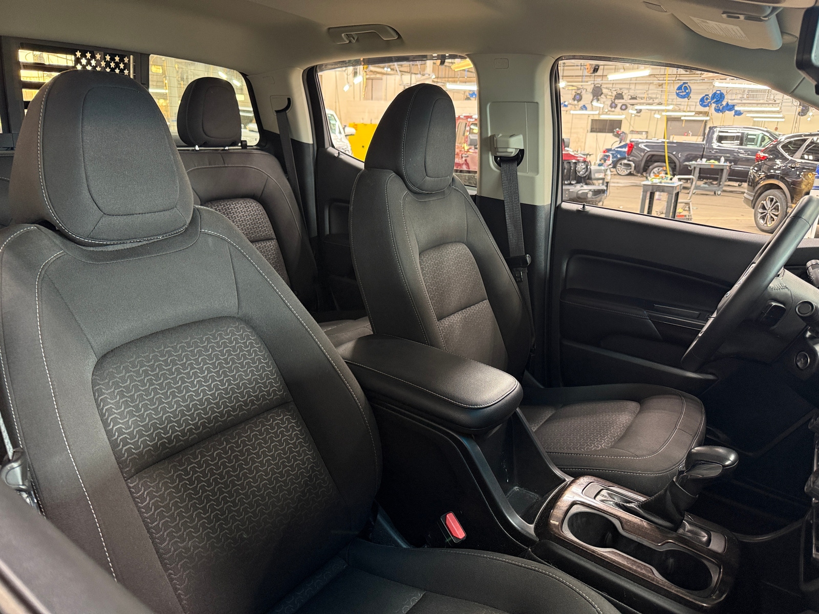 Thumbnail: 2022 GMC Canyon - 2