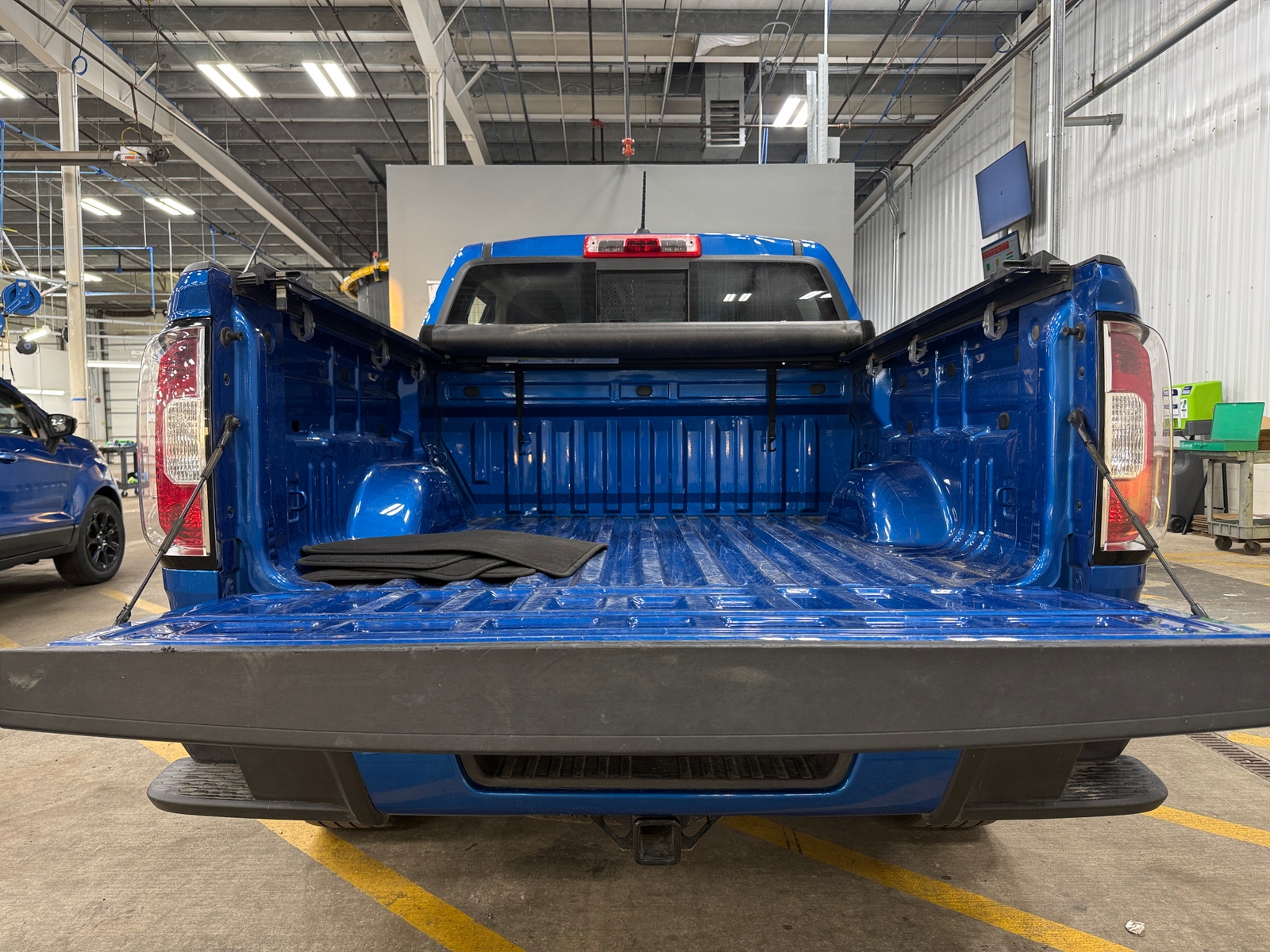 Thumbnail: 2022 GMC Canyon - 7