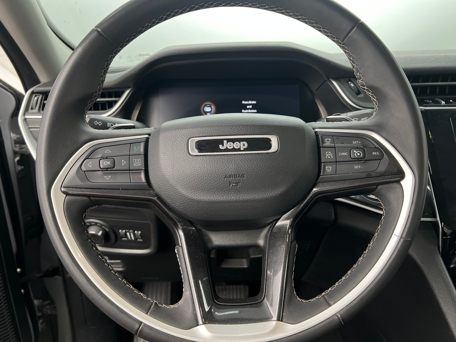 Thumbnail: 2022 Jeep Grand Cherokee L - 5