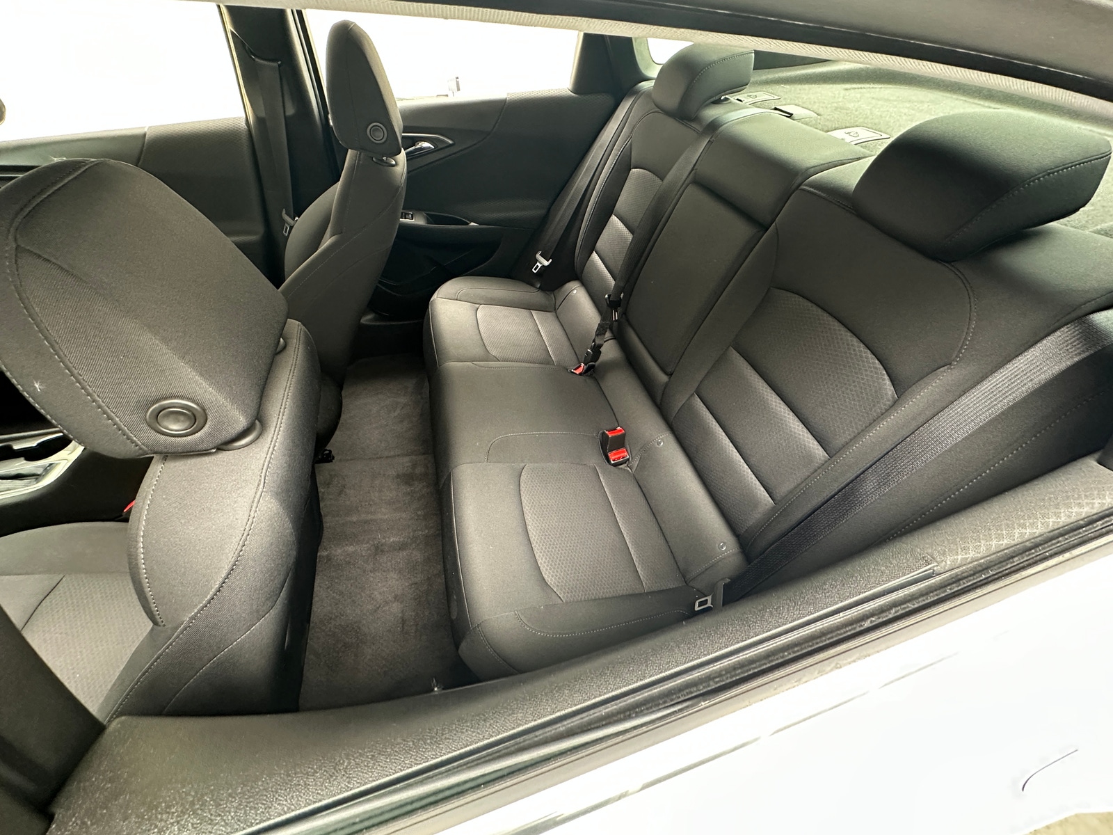 Thumbnail: 2018 Chevrolet Malibu - 6