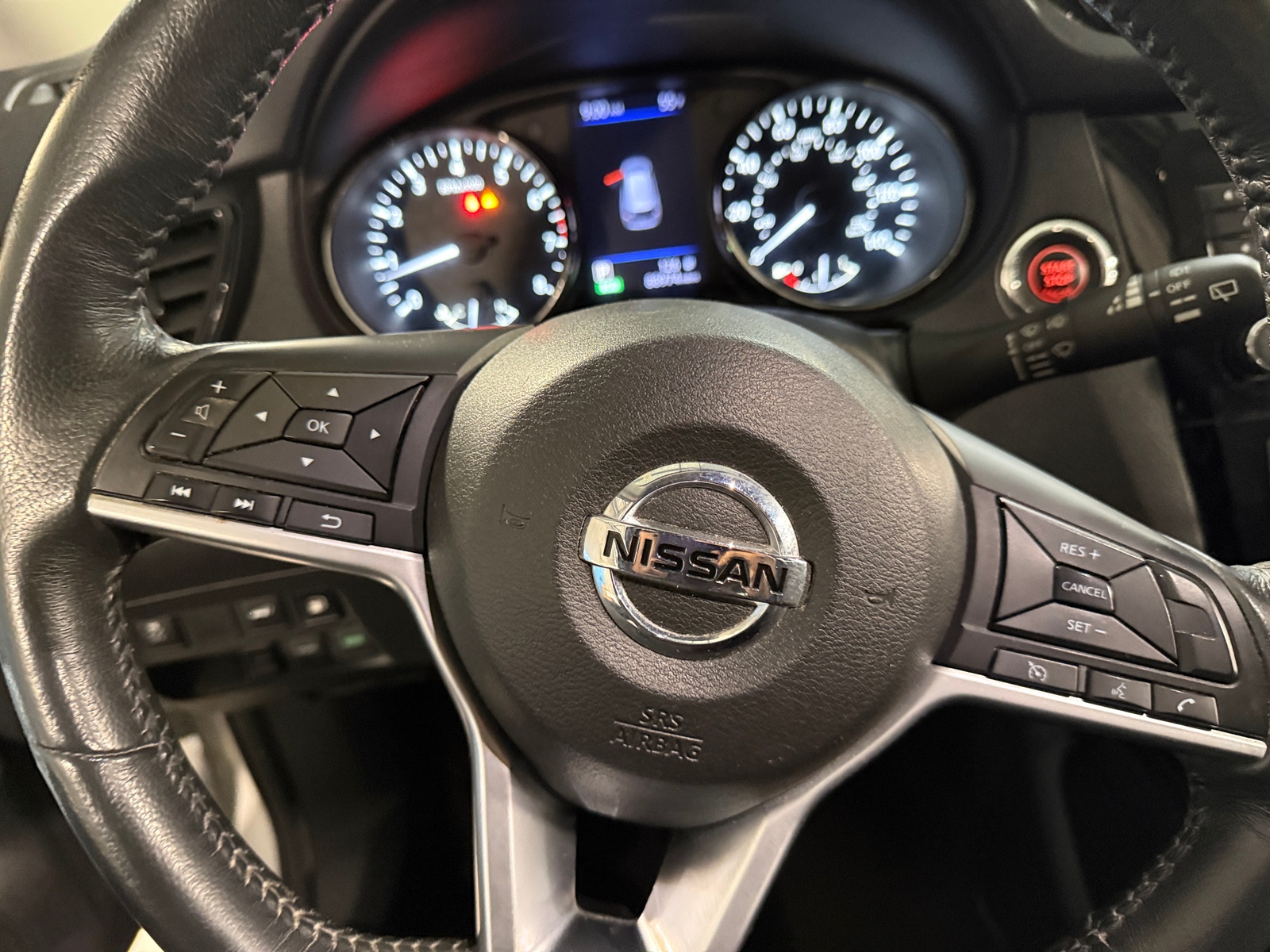 Thumbnail: 2018 Nissan Rogue - 5