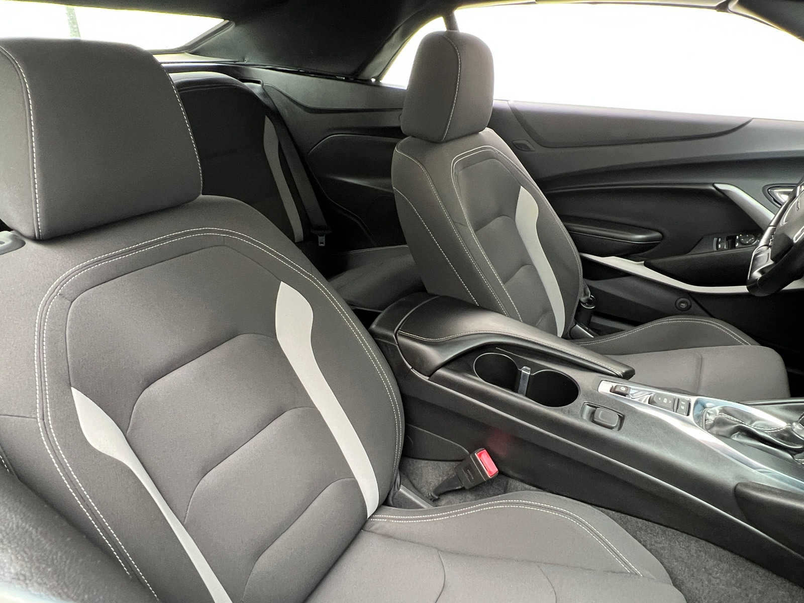 Thumbnail: 2018 Chevrolet Camaro - 2