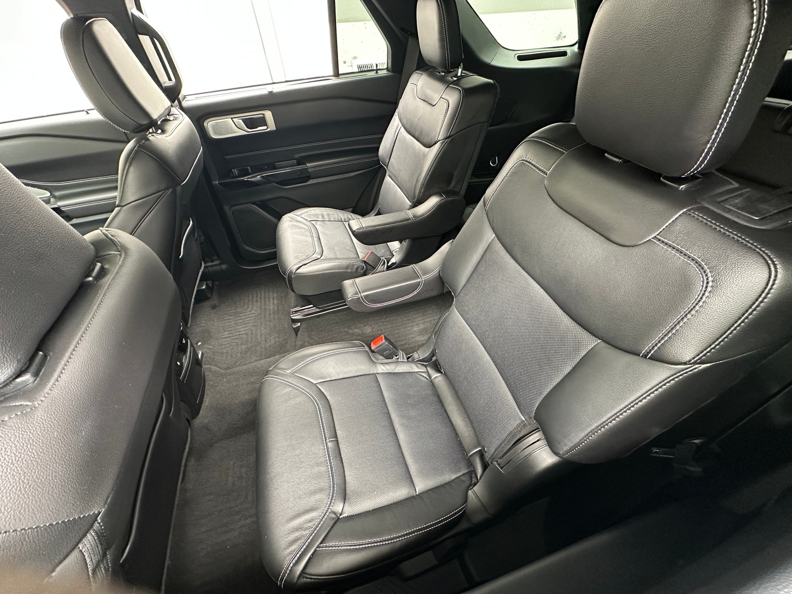 Thumbnail: 2023 Ford Explorer - 5