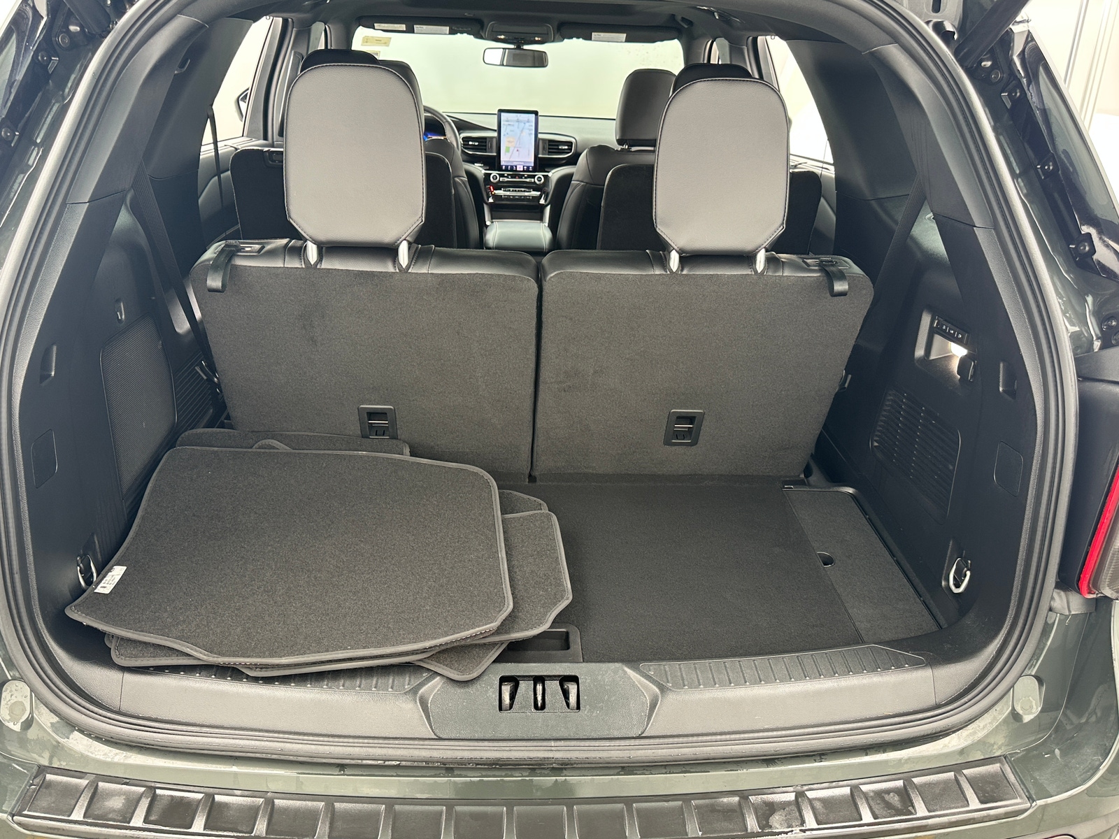 Thumbnail: 2023 Ford Explorer - 6