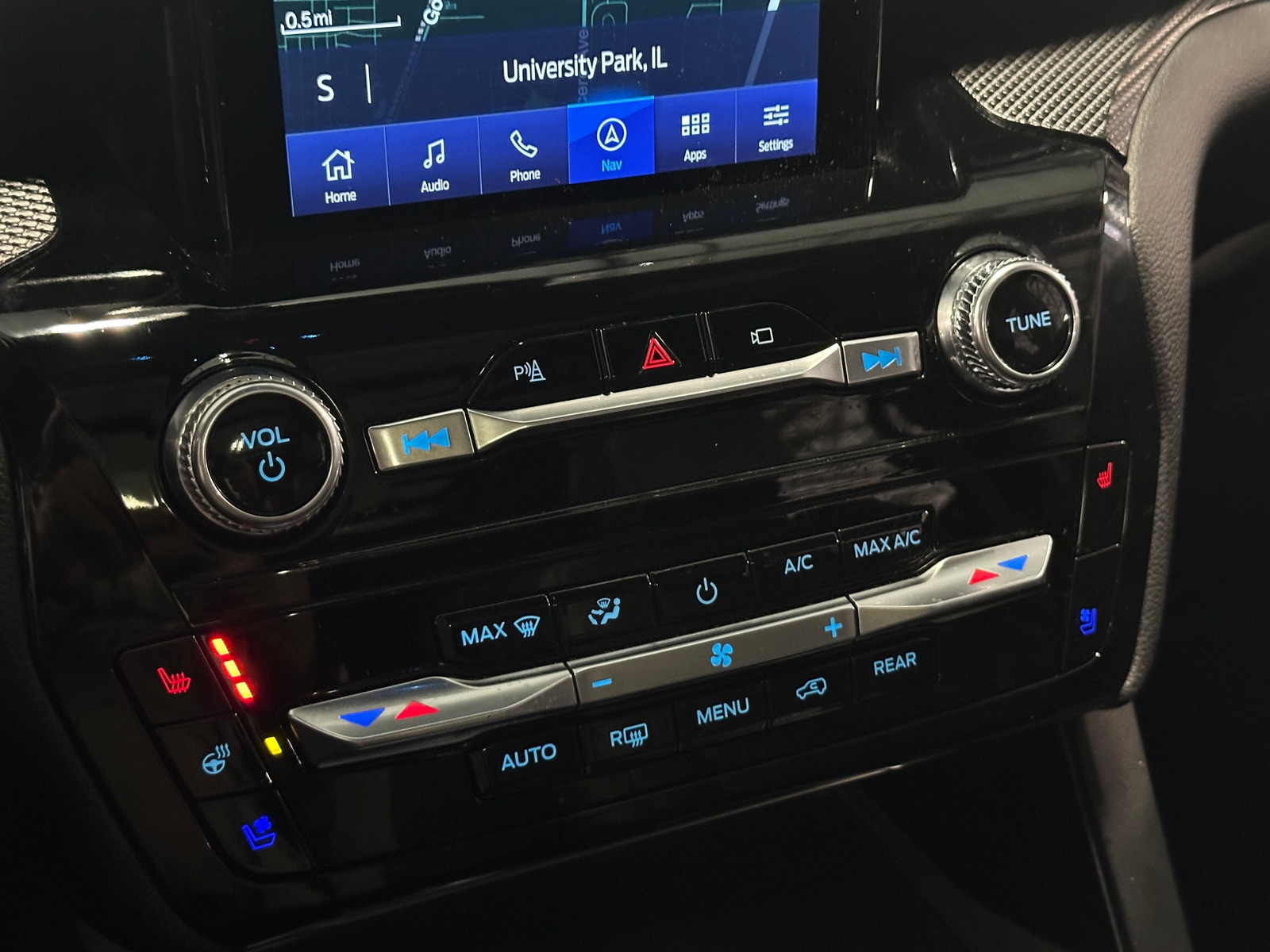 Thumbnail: 2023 Ford Explorer - 3