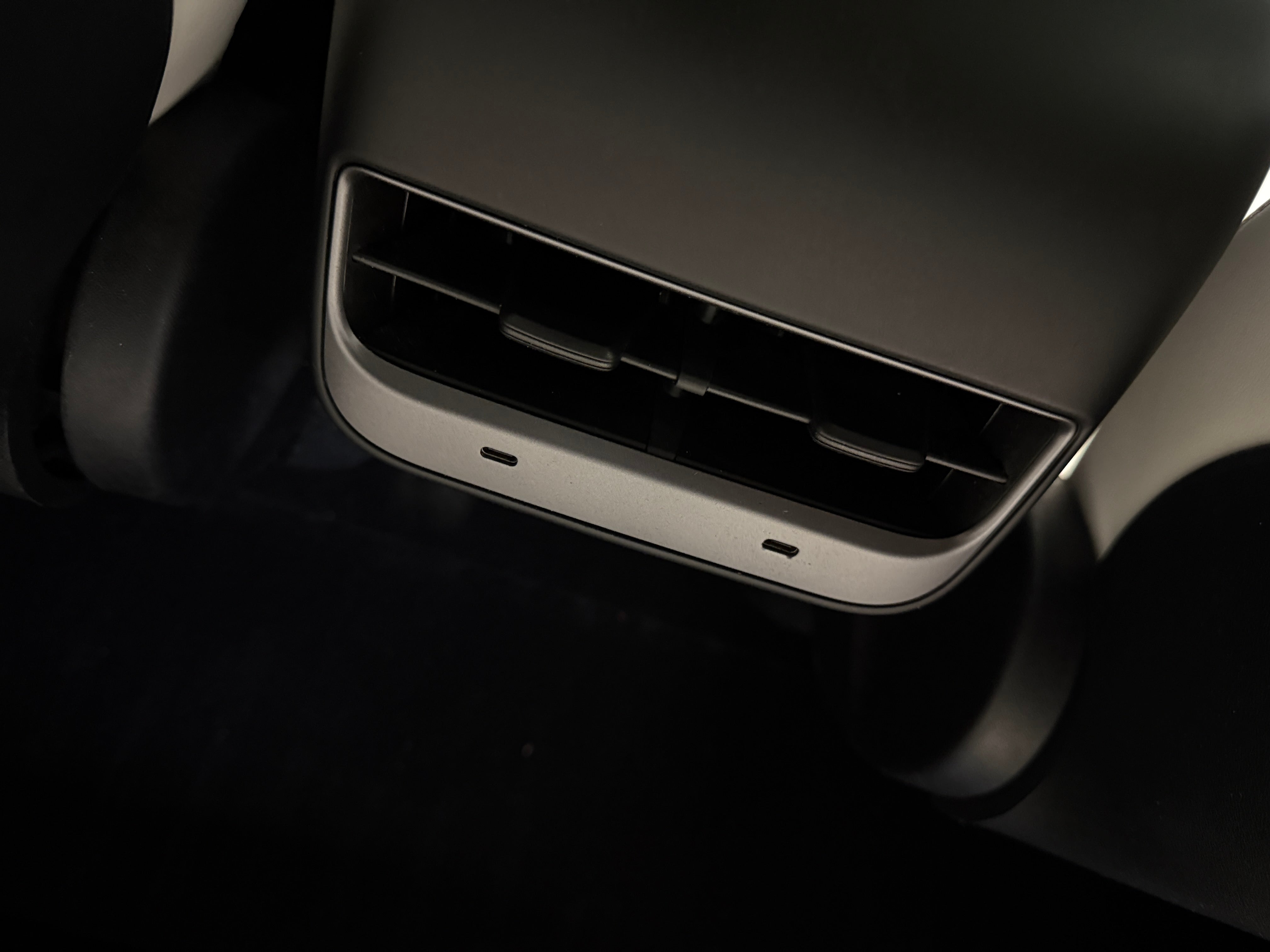 Used 2020 Tesla Model Y Long Range with VIN 5YJYGDEE2LF046378 for sale in Auburn, WA