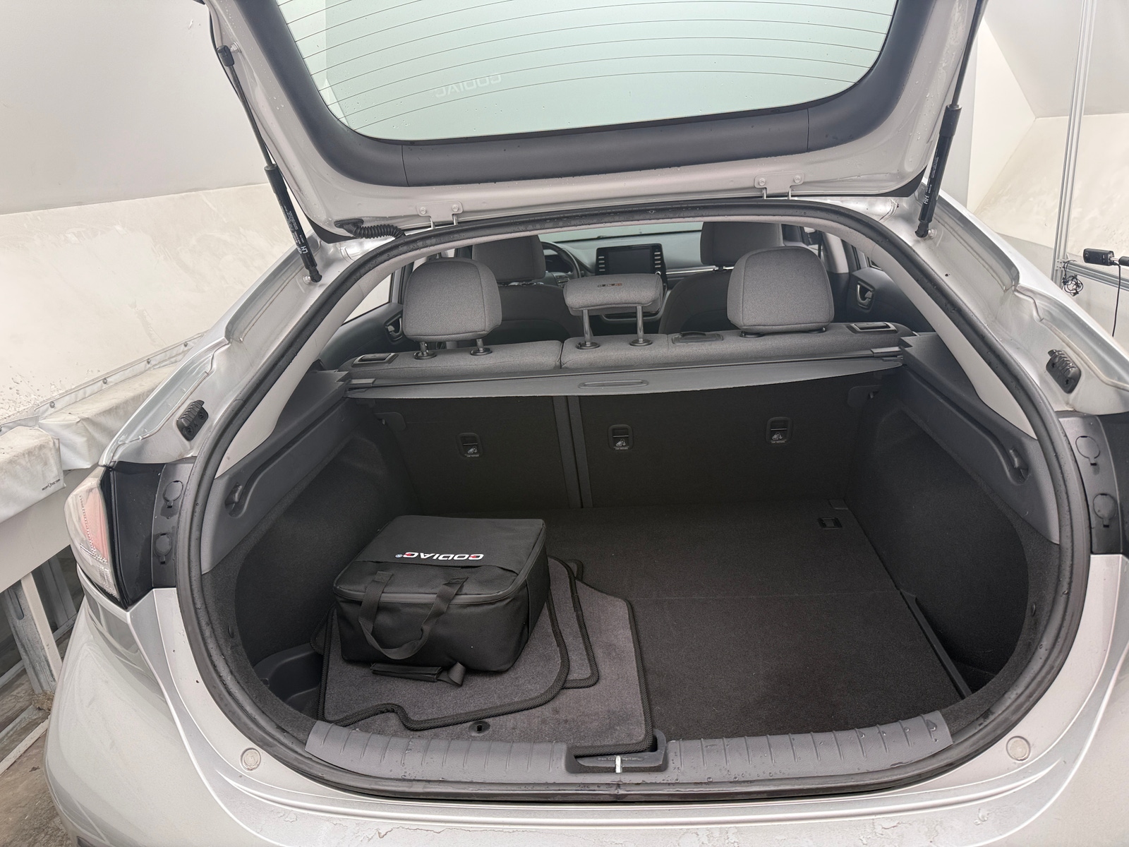 Thumbnail: 2020 Hyundai Ioniq - 7