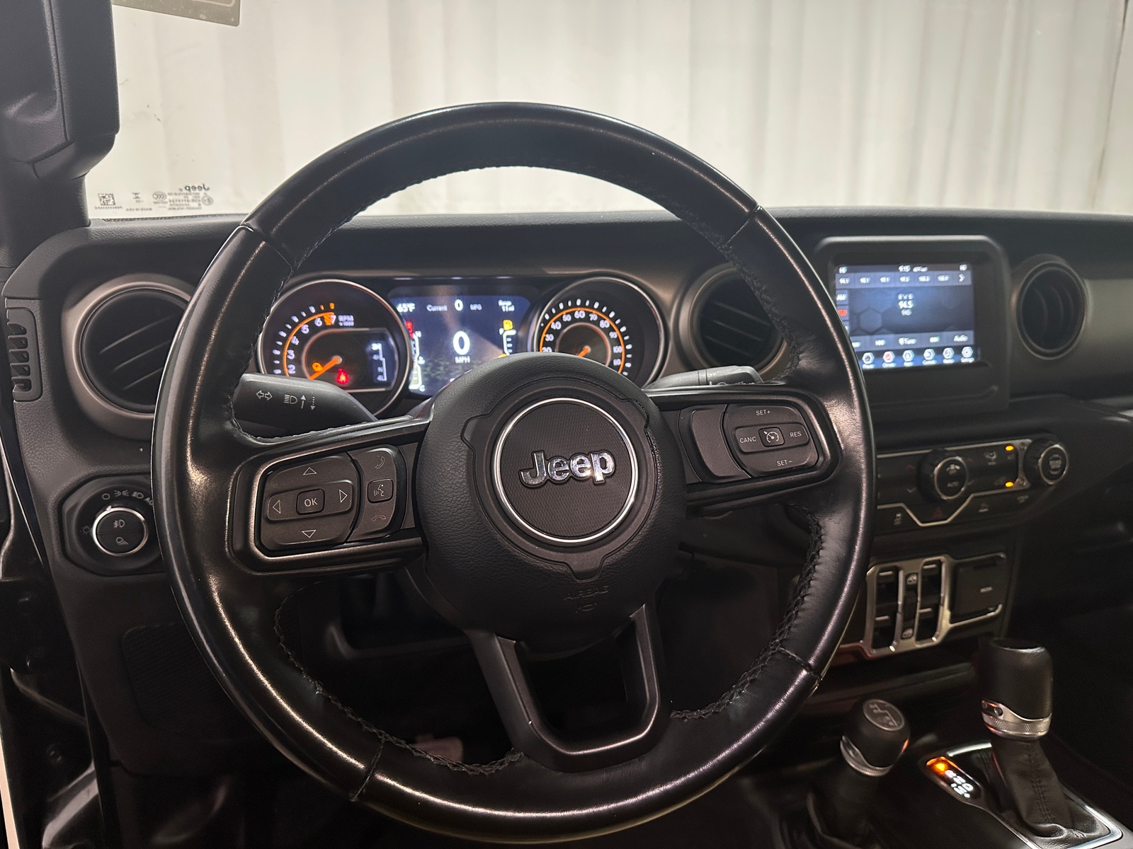 Thumbnail: 2021 Jeep Gladiator - 5