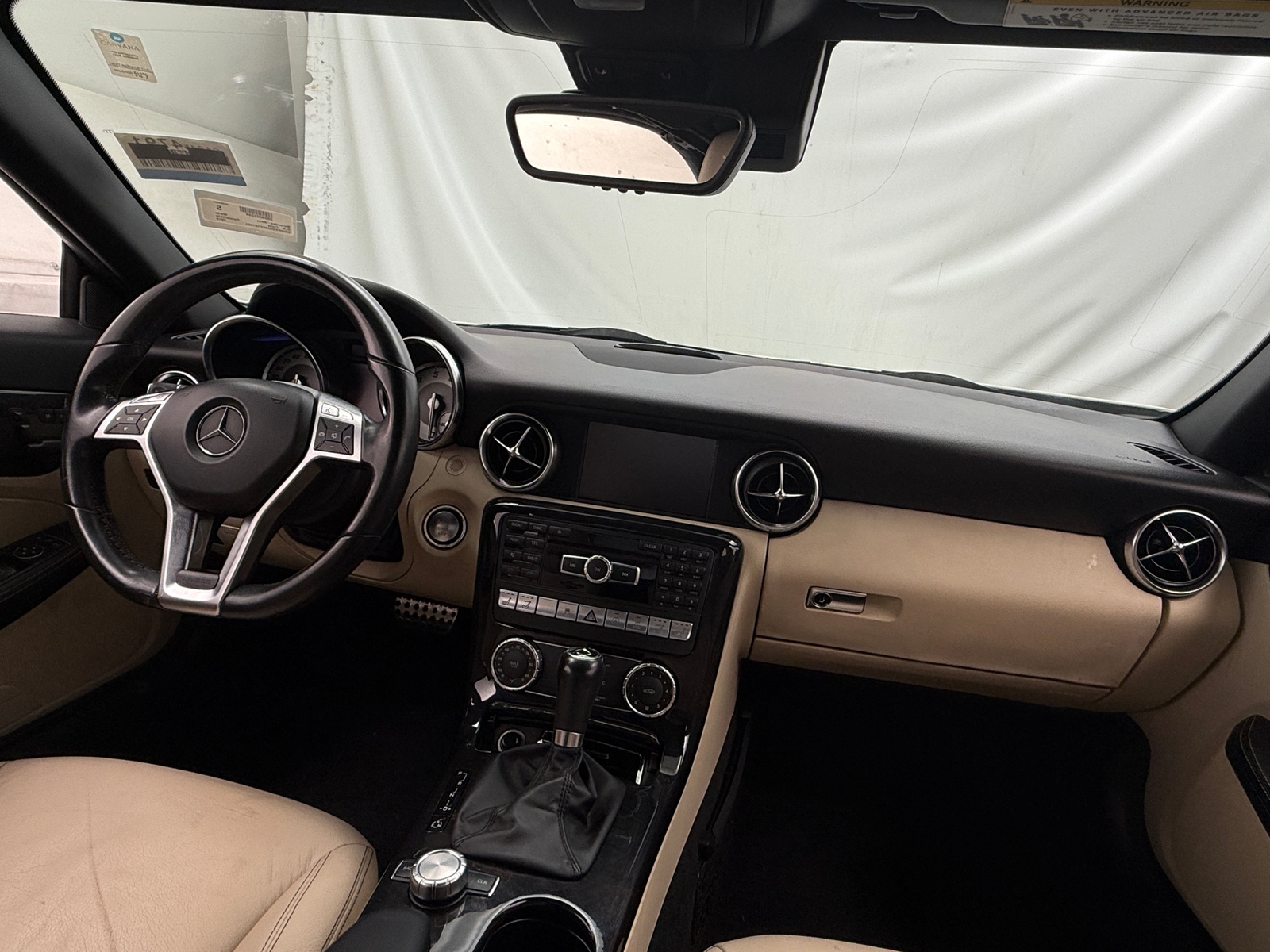 Thumbnail: 2015 Mercedes-Benz SLK - 2