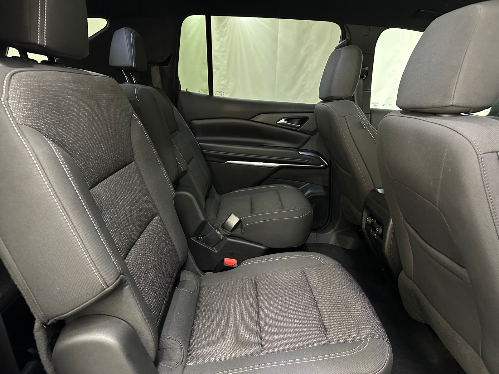 Thumbnail: 2025 Chevrolet Traverse - 6