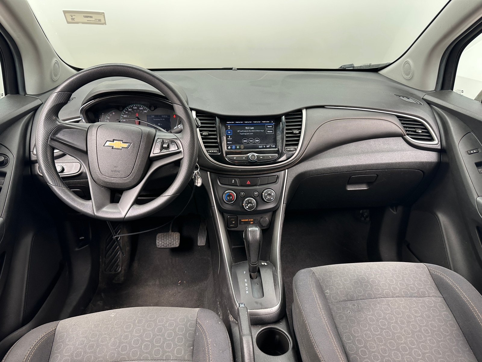 Thumbnail: 2018 Chevrolet Trax - 3