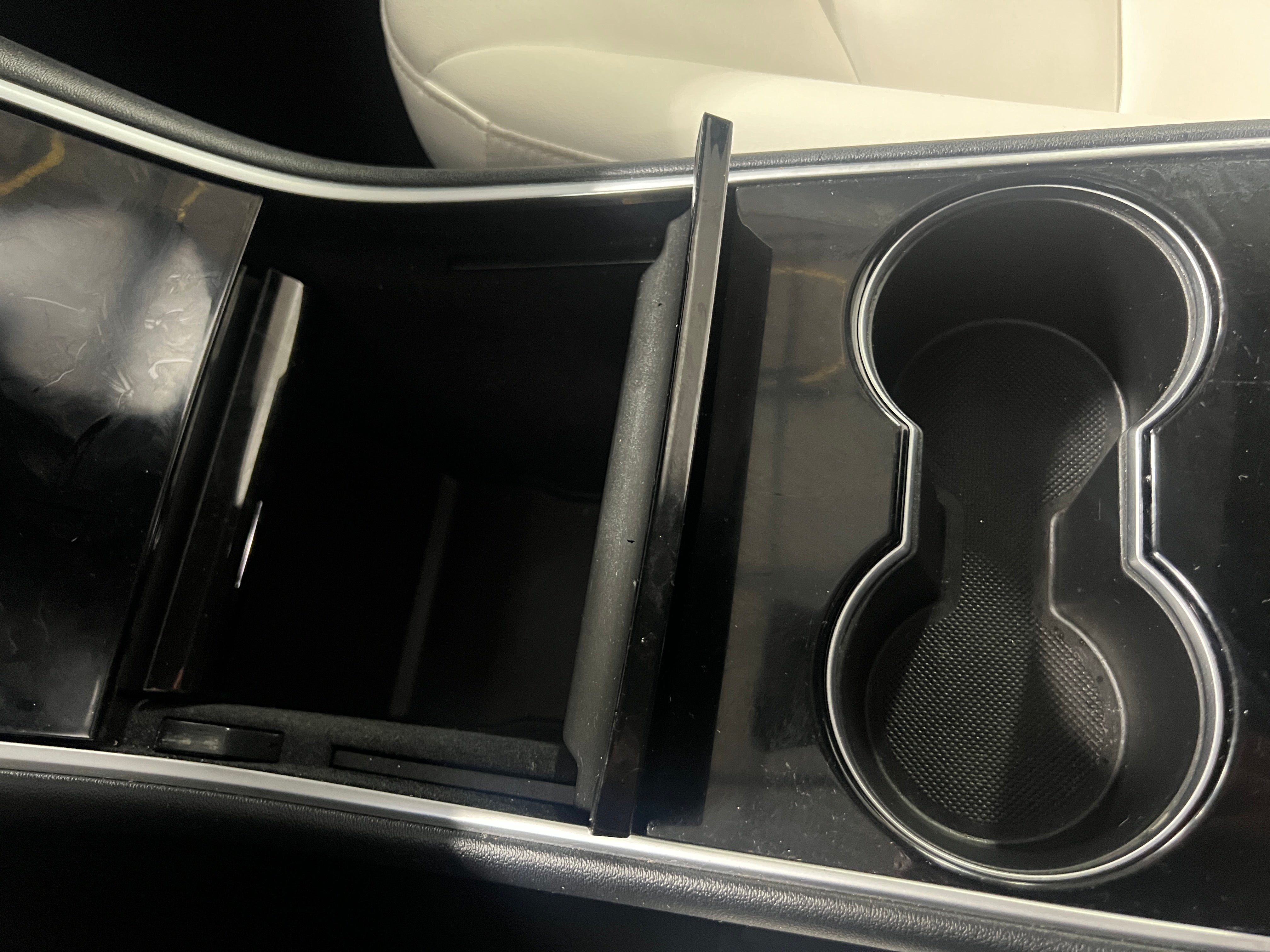 Used 2020 Tesla Model 3 Base with VIN 5YJ3E1EA6LF793316 for sale in Oak Creek, WI