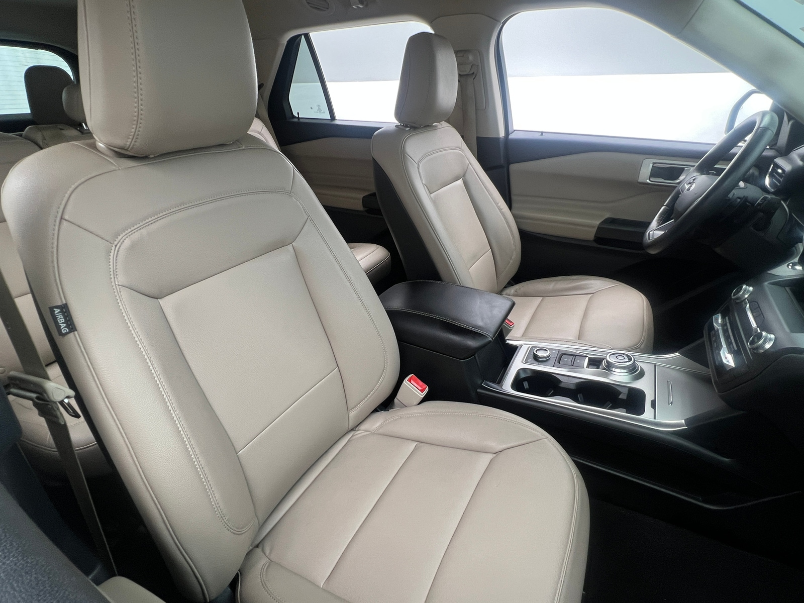 Thumbnail: 2020 Ford Explorer - 2