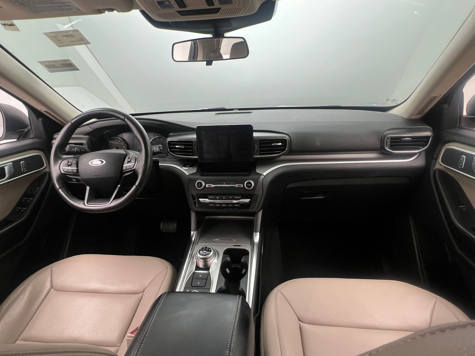 Thumbnail: 2020 Ford Explorer - 3