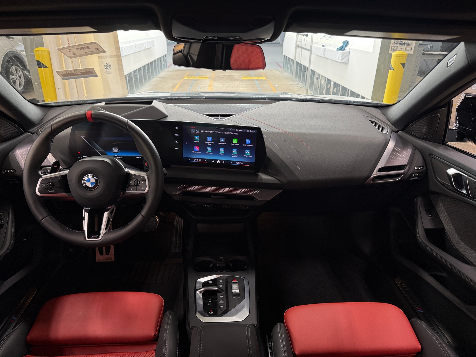 Thumbnail: 2025 BMW 2 Series - 2