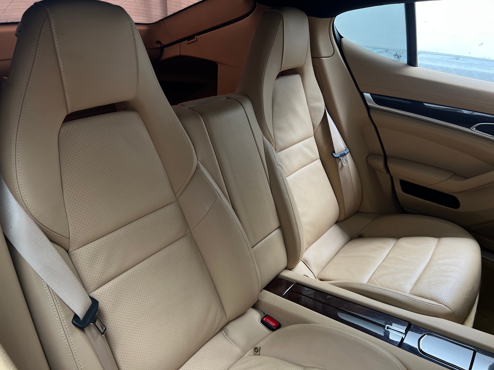 Thumbnail: 2010 Porsche Panamera - 5