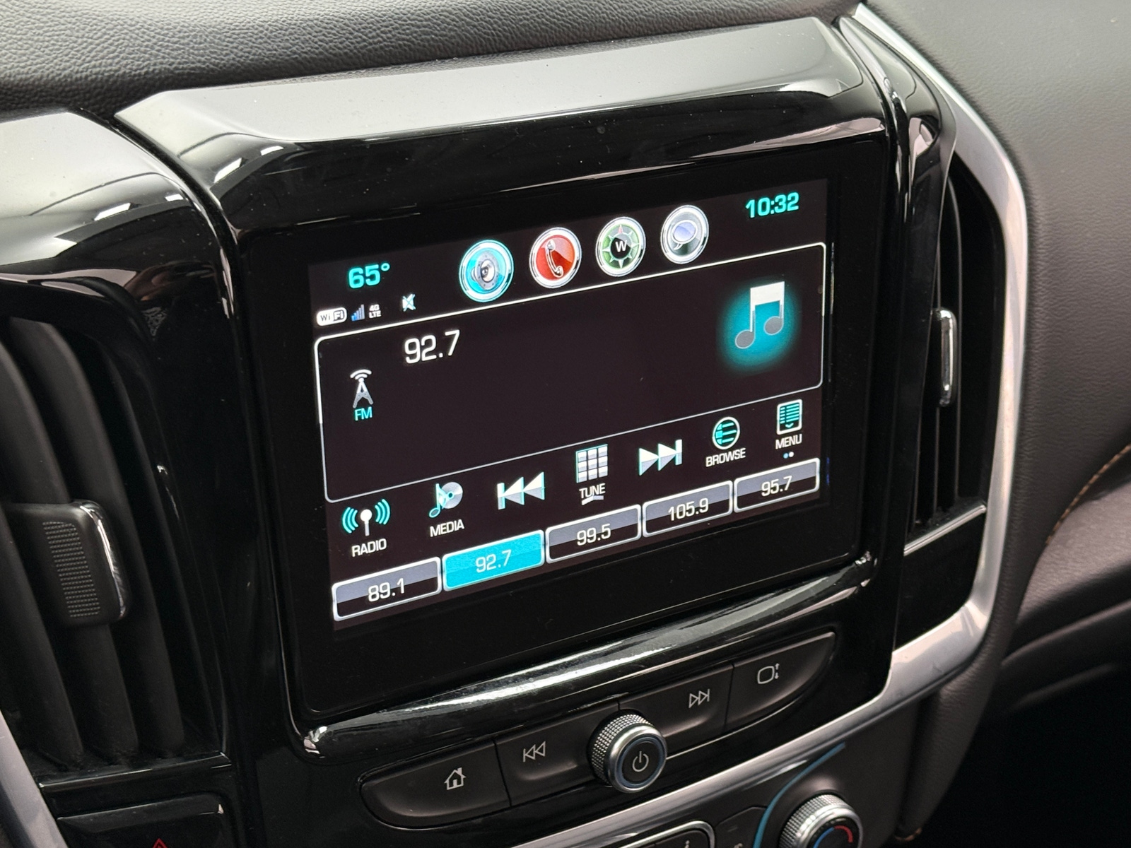 Thumbnail: 2019 Chevrolet Traverse - 3