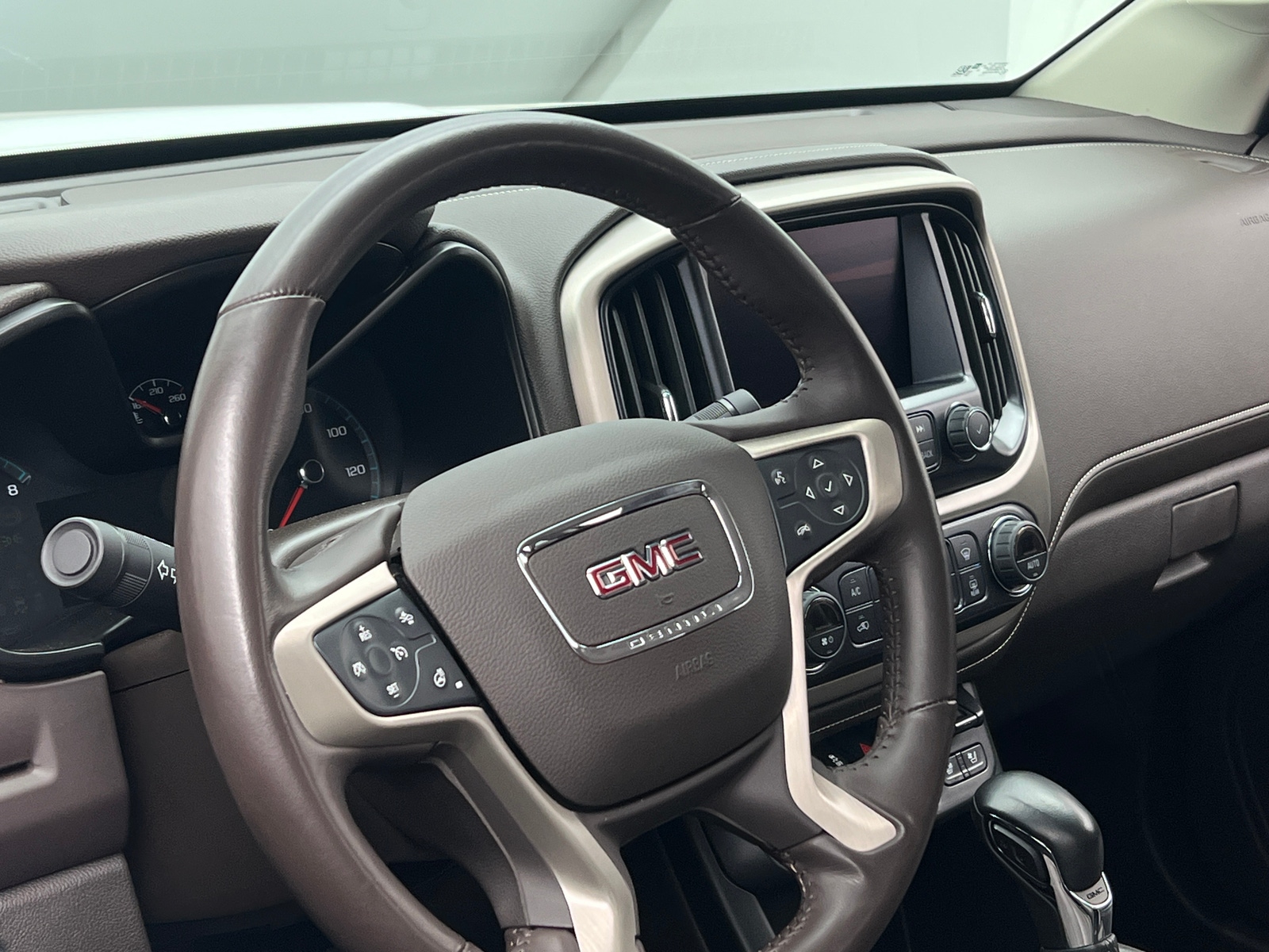 Thumbnail: 2022 GMC Canyon - 4