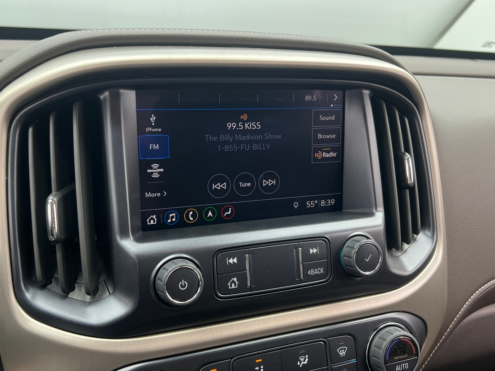 Thumbnail: 2022 GMC Canyon - 3