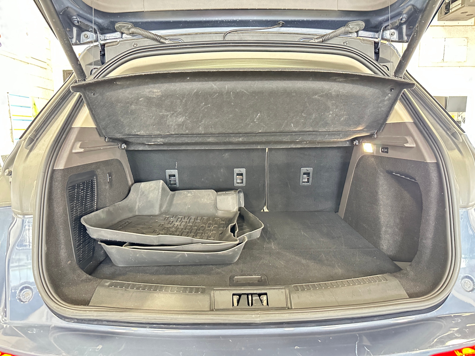 Thumbnail: 2022 Lincoln Corsair - 6