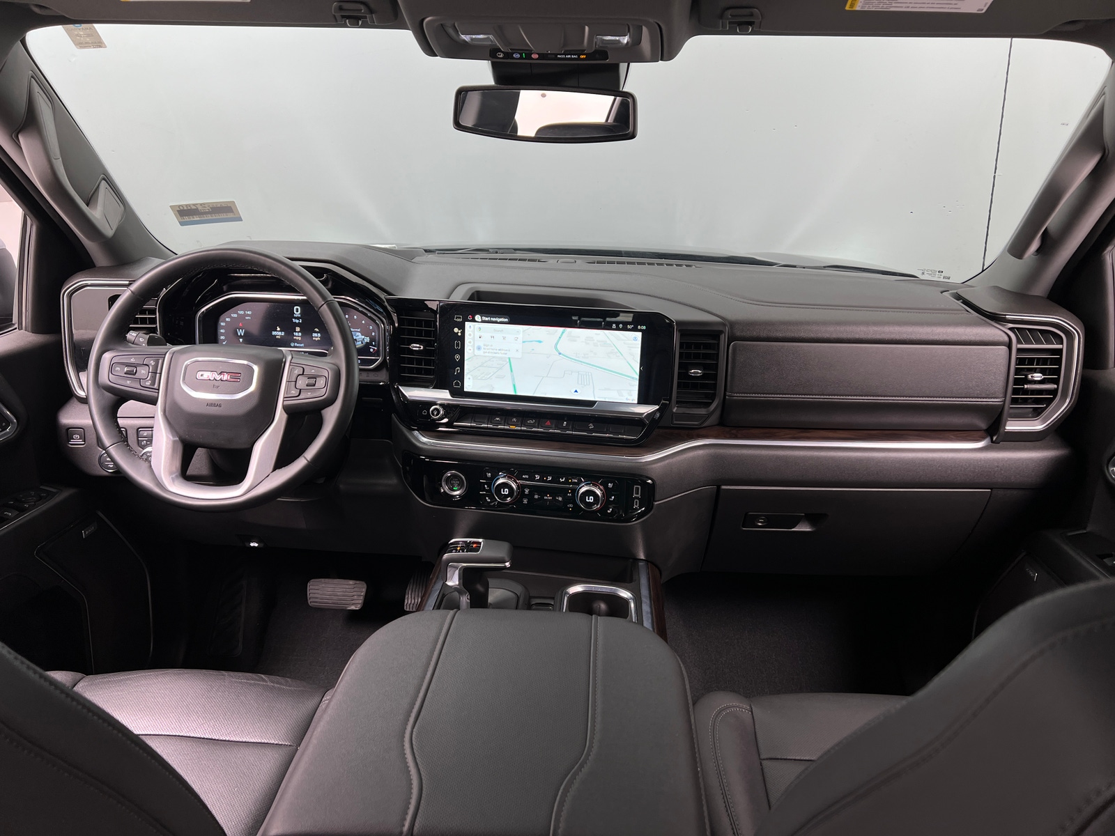 Thumbnail: 2023 GMC Sierra 1500 - 2