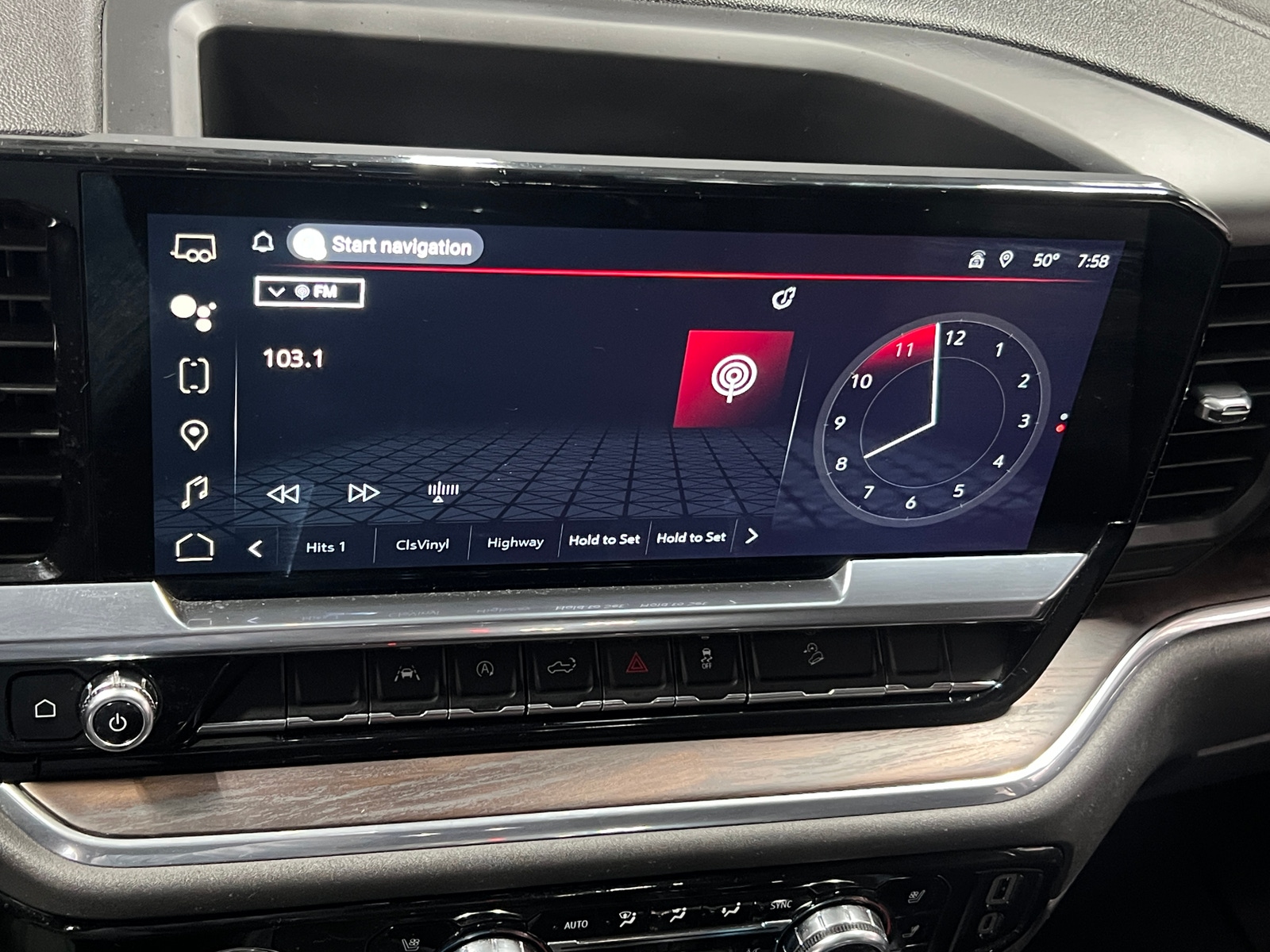 Thumbnail: 2023 GMC Sierra 1500 - 3