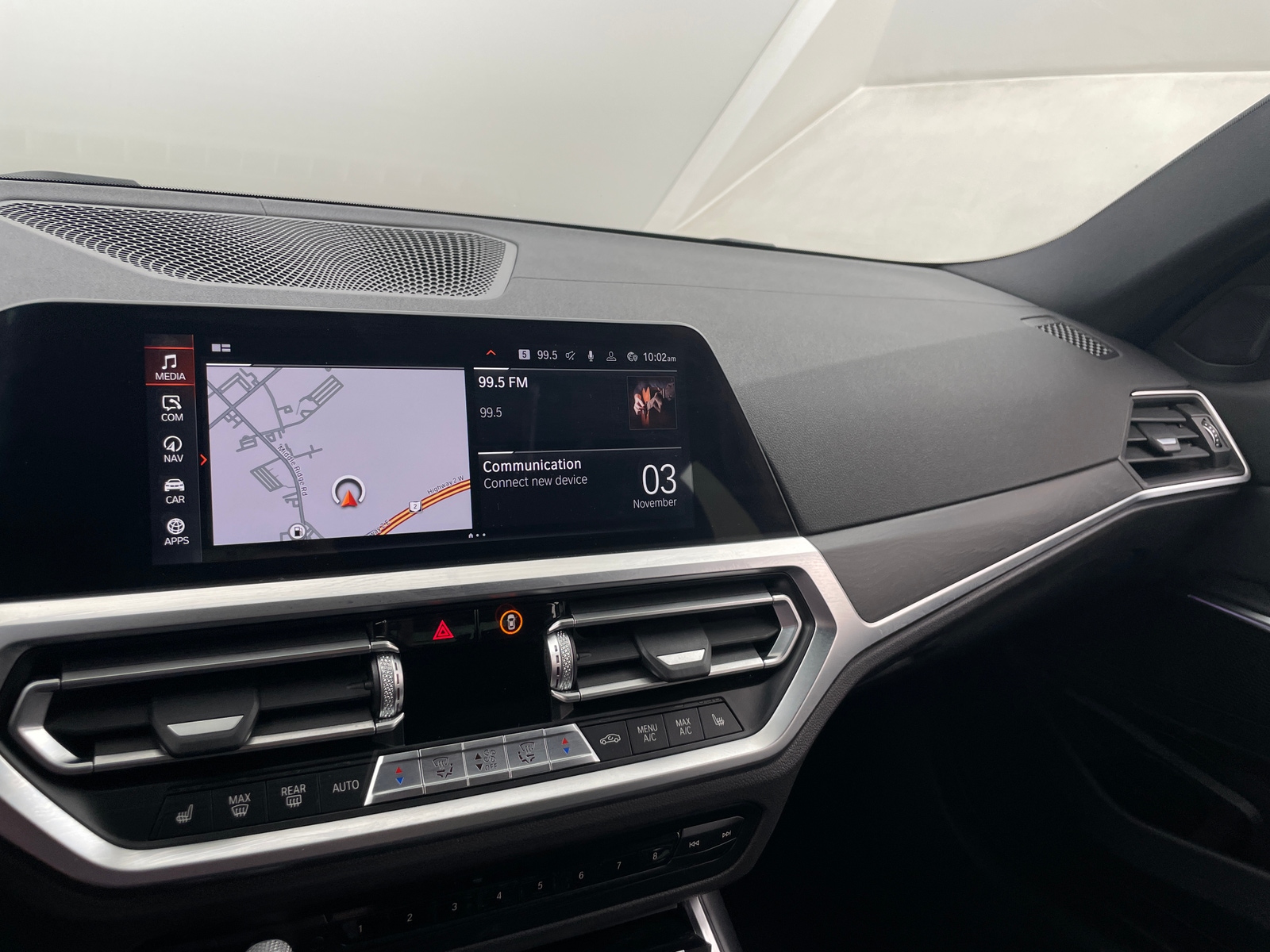 Thumbnail: 2021 BMW 3 Series - 3