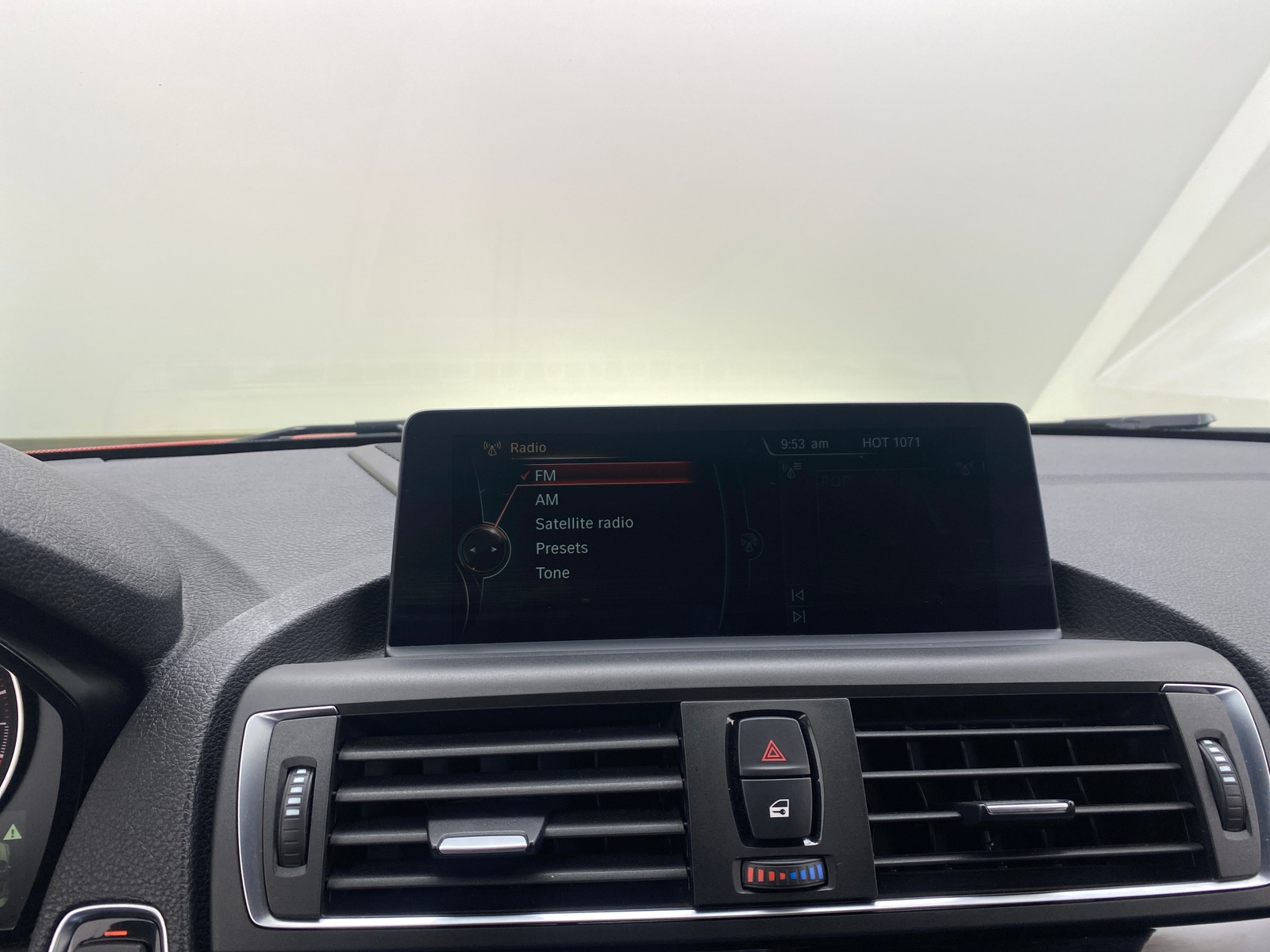 Thumbnail: 2016 BMW 2 Series - 2