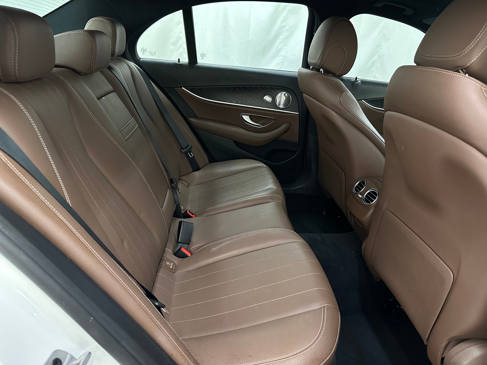 Thumbnail: 2021 Mercedes-Benz E-Class - 6