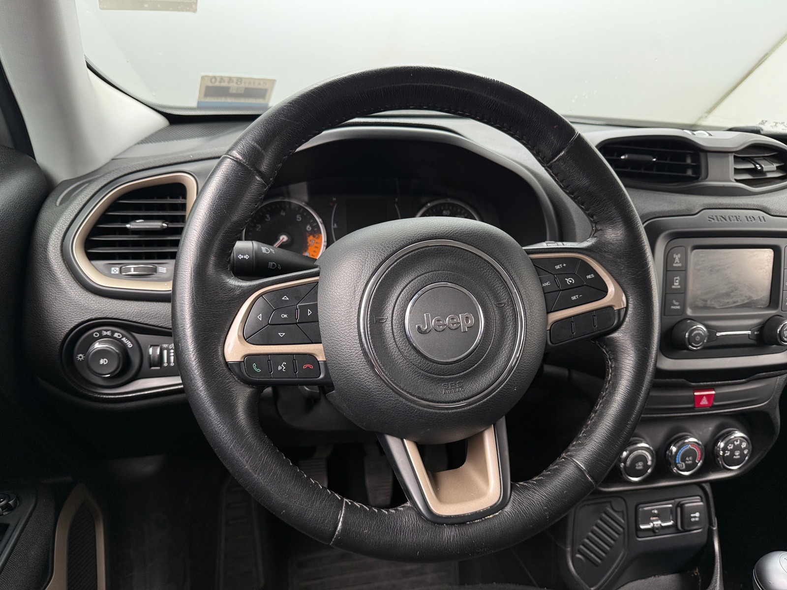 Thumbnail: 2016 Jeep Renegade - 5