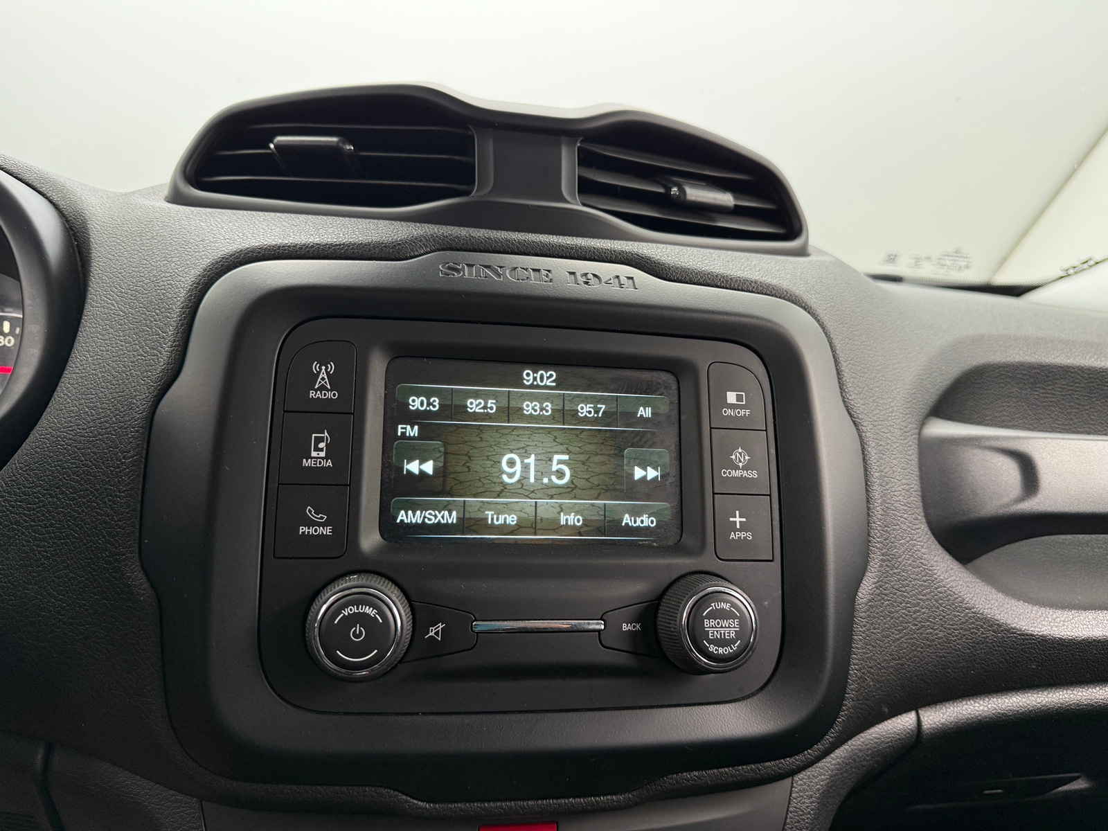 Thumbnail: 2016 Jeep Renegade - 4