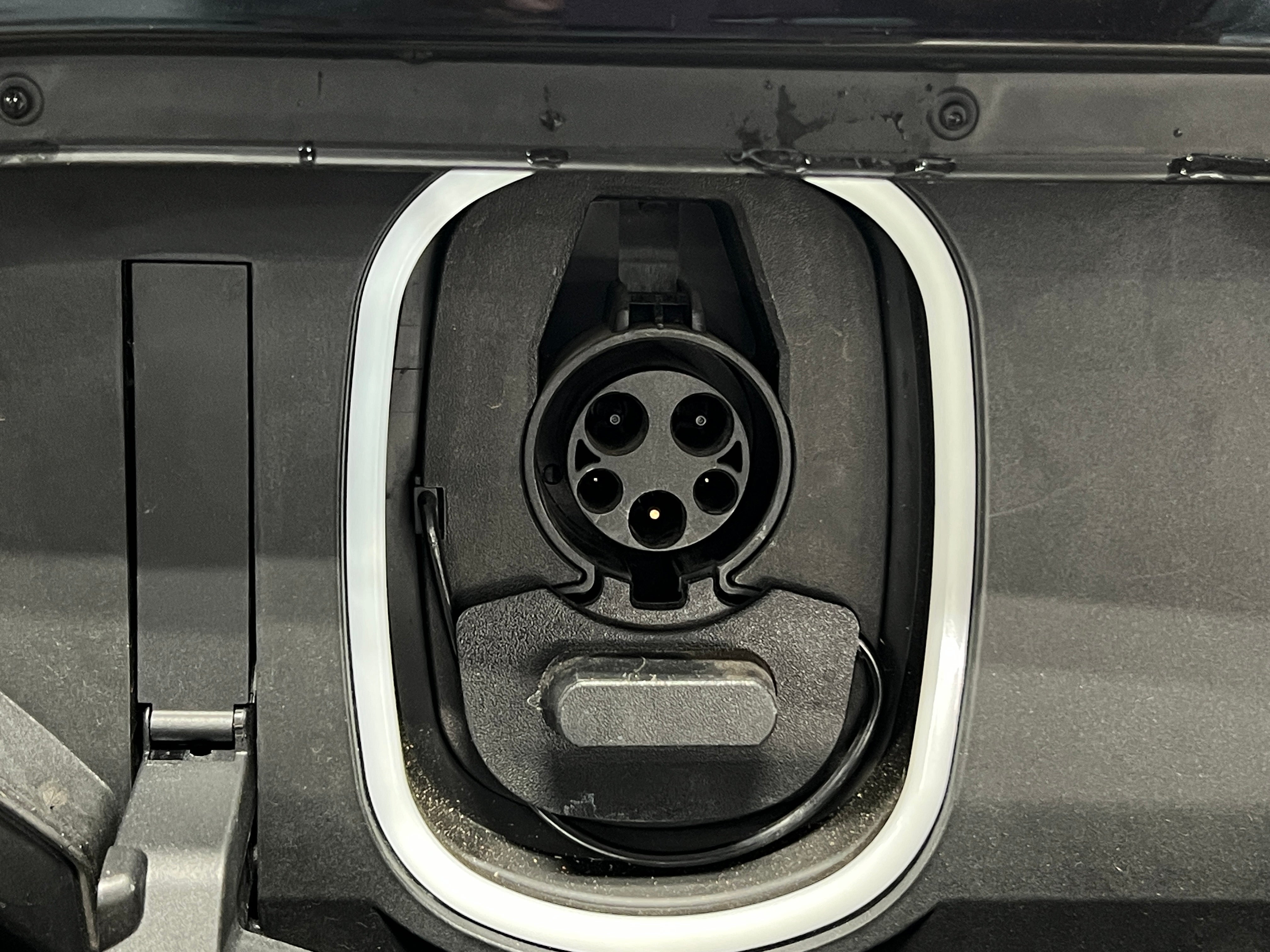 Used 2024 Cadillac LYRIQ Sport 1 with VIN 1GYKPTRL2RZ110845 for sale in Auburn, WA