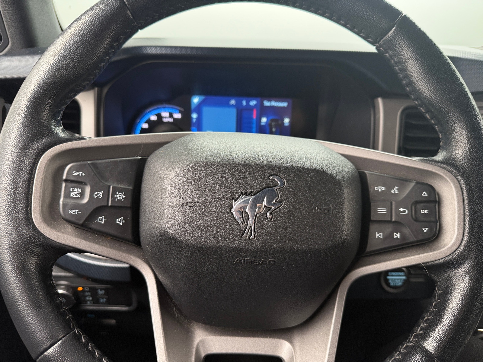 Thumbnail: 2022 Ford Bronco - 5