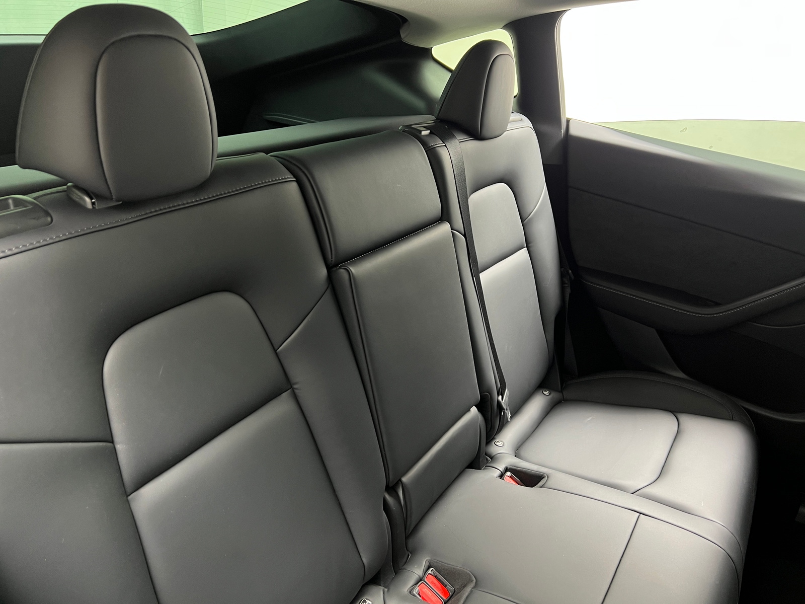 Thumbnail: 2022 Tesla Model Y - 5