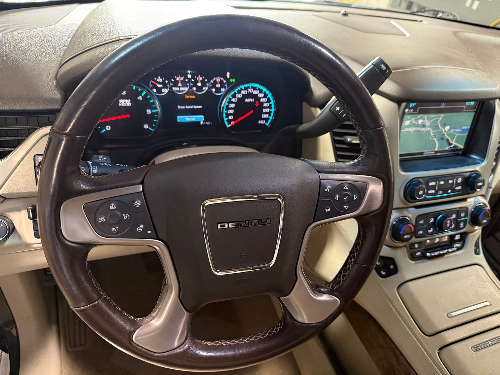 Thumbnail: 2019 GMC Yukon XL - 4