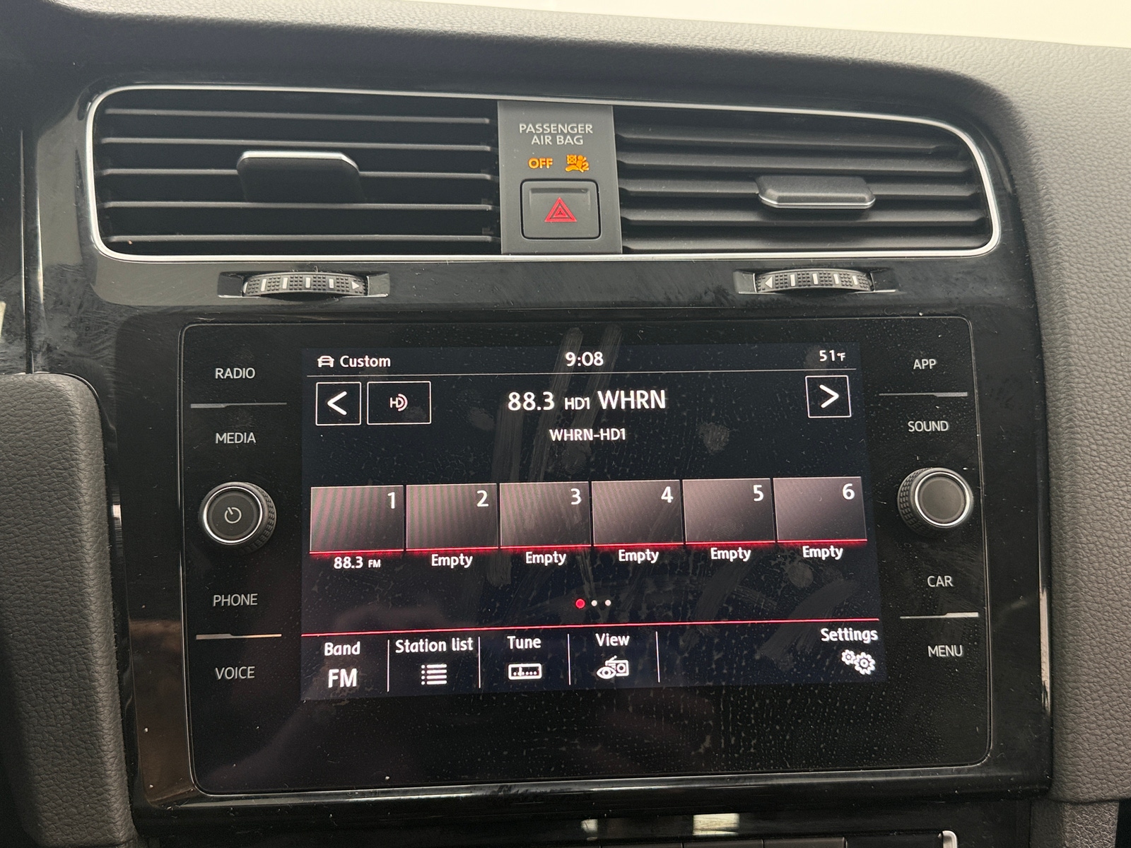 Thumbnail: 2019 Volkswagen Golf - 3