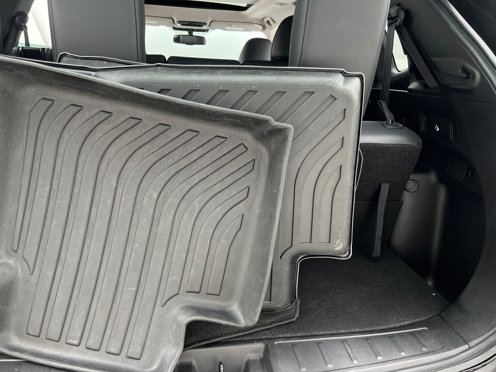 Thumbnail: 2023 Mitsubishi Outlander - 6