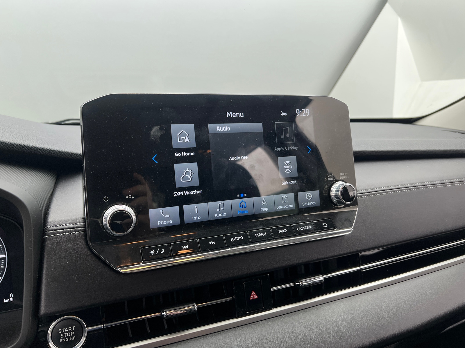 Thumbnail: 2023 Mitsubishi Outlander - 3