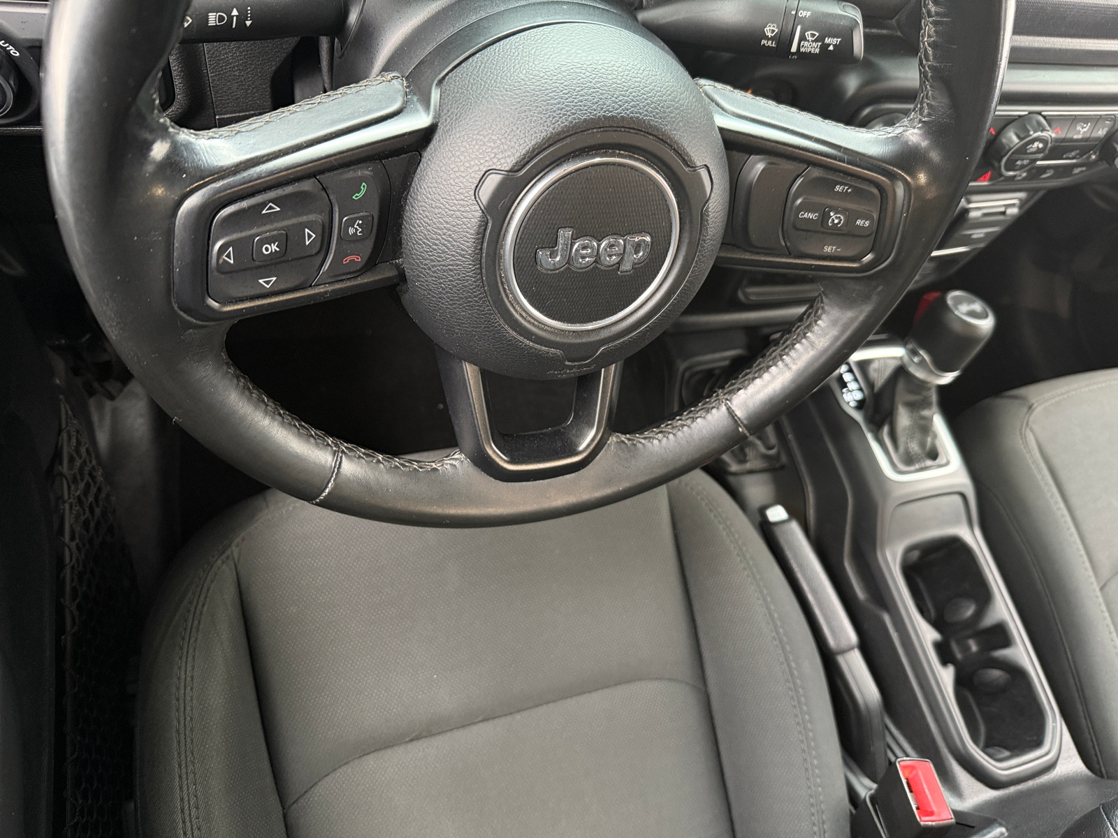 Thumbnail: 2020 Jeep Wrangler - 5