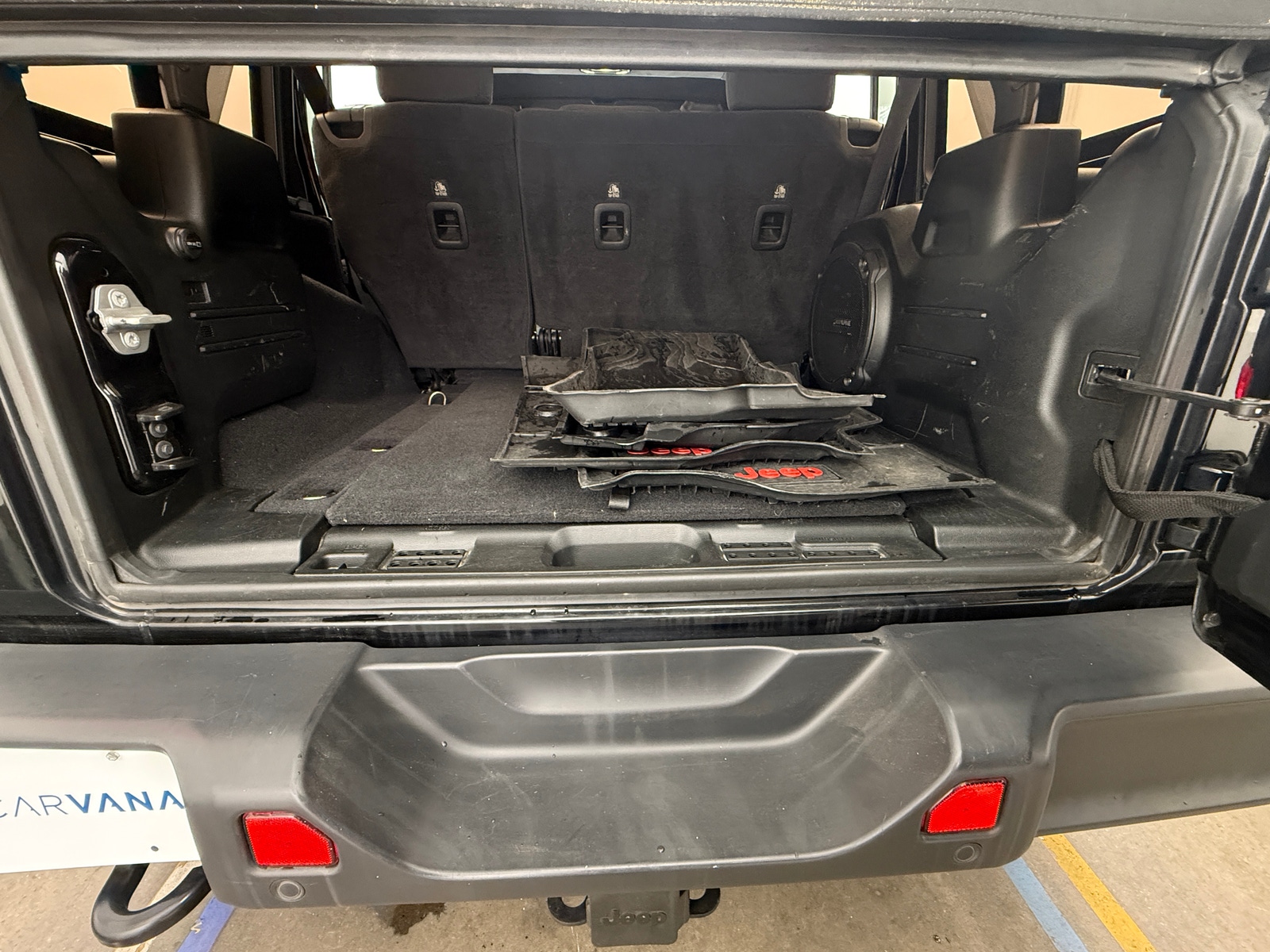 Thumbnail: 2020 Jeep Wrangler - 7