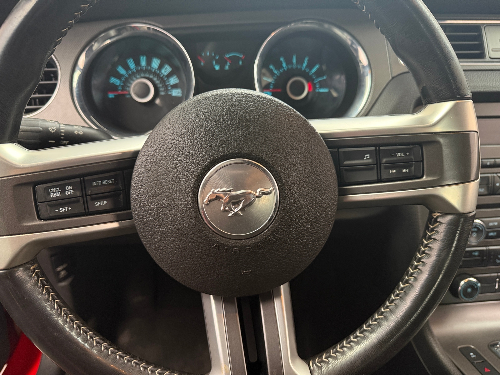 Thumbnail: 2013 Ford Mustang - 5