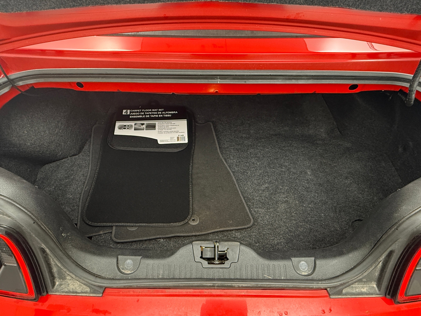 Thumbnail: 2013 Ford Mustang - 7