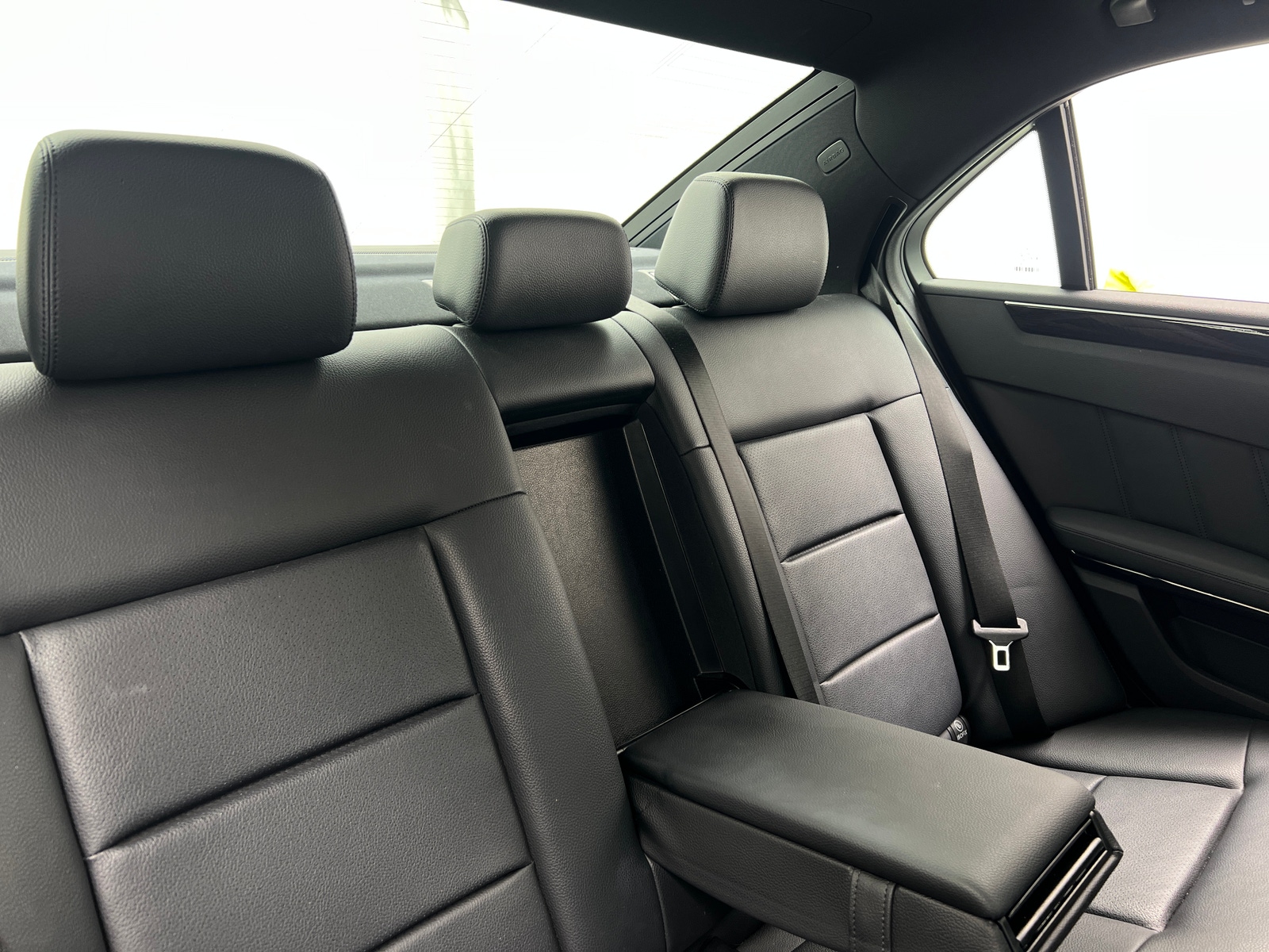 Thumbnail: 2012 Mercedes-Benz E-Class - 5