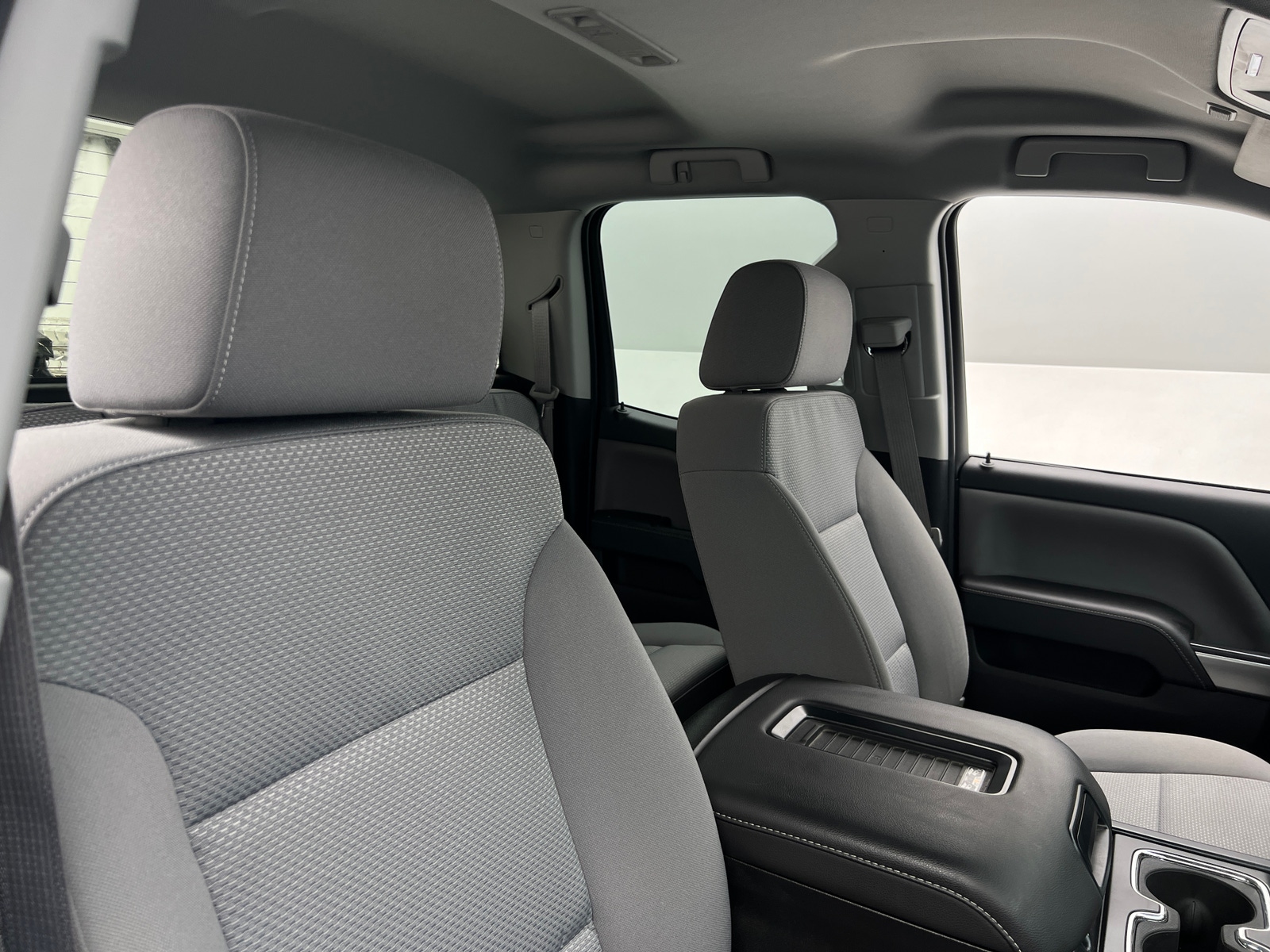 Thumbnail: 2016 Chevrolet Silverado 1500 - 2