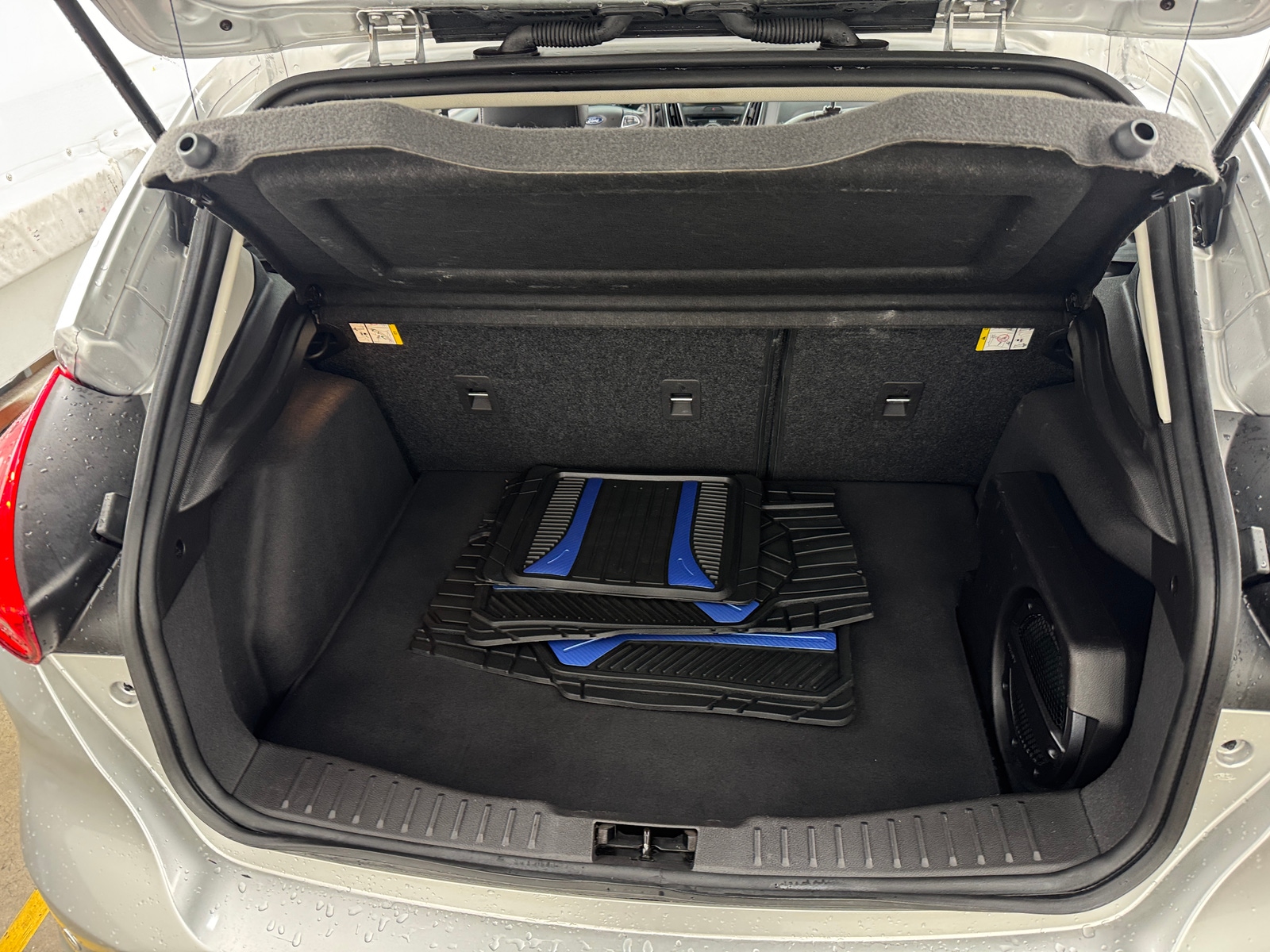 Thumbnail: 2018 Ford Focus - 6