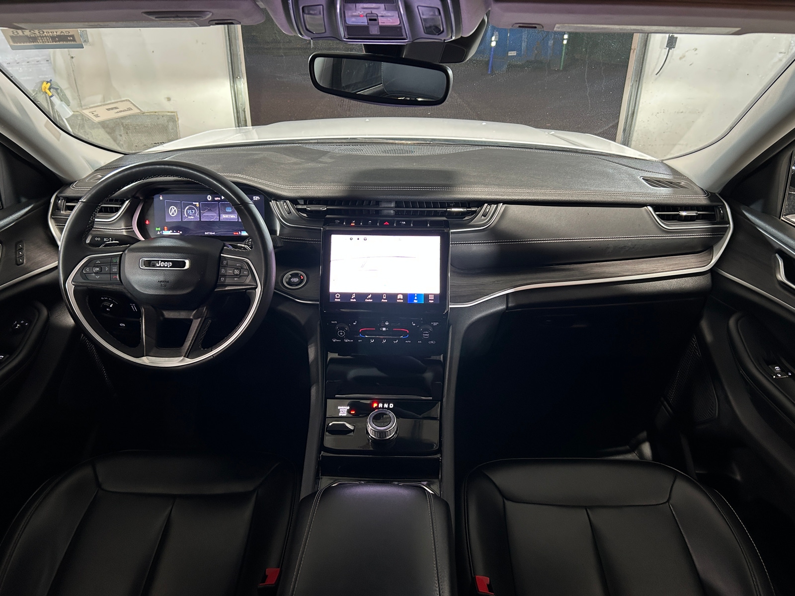 Thumbnail: 2023 Jeep Grand Cherokee L - 2