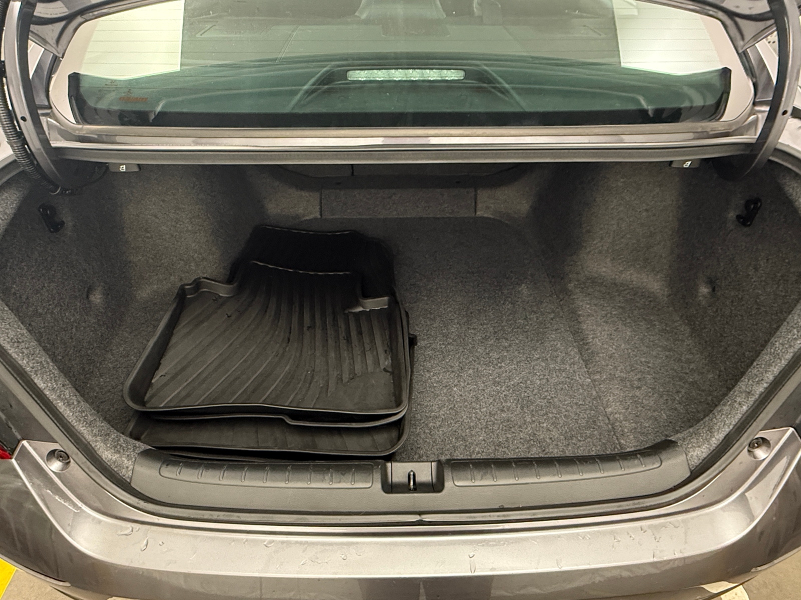 Thumbnail: 2018 Honda Accord - 6