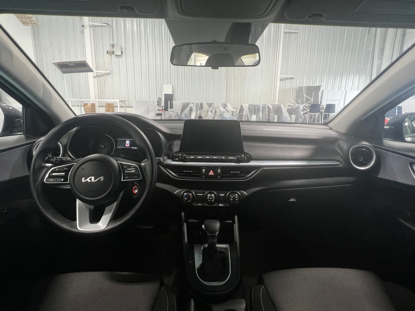 Thumbnail: 2024 Kia Forte - 3